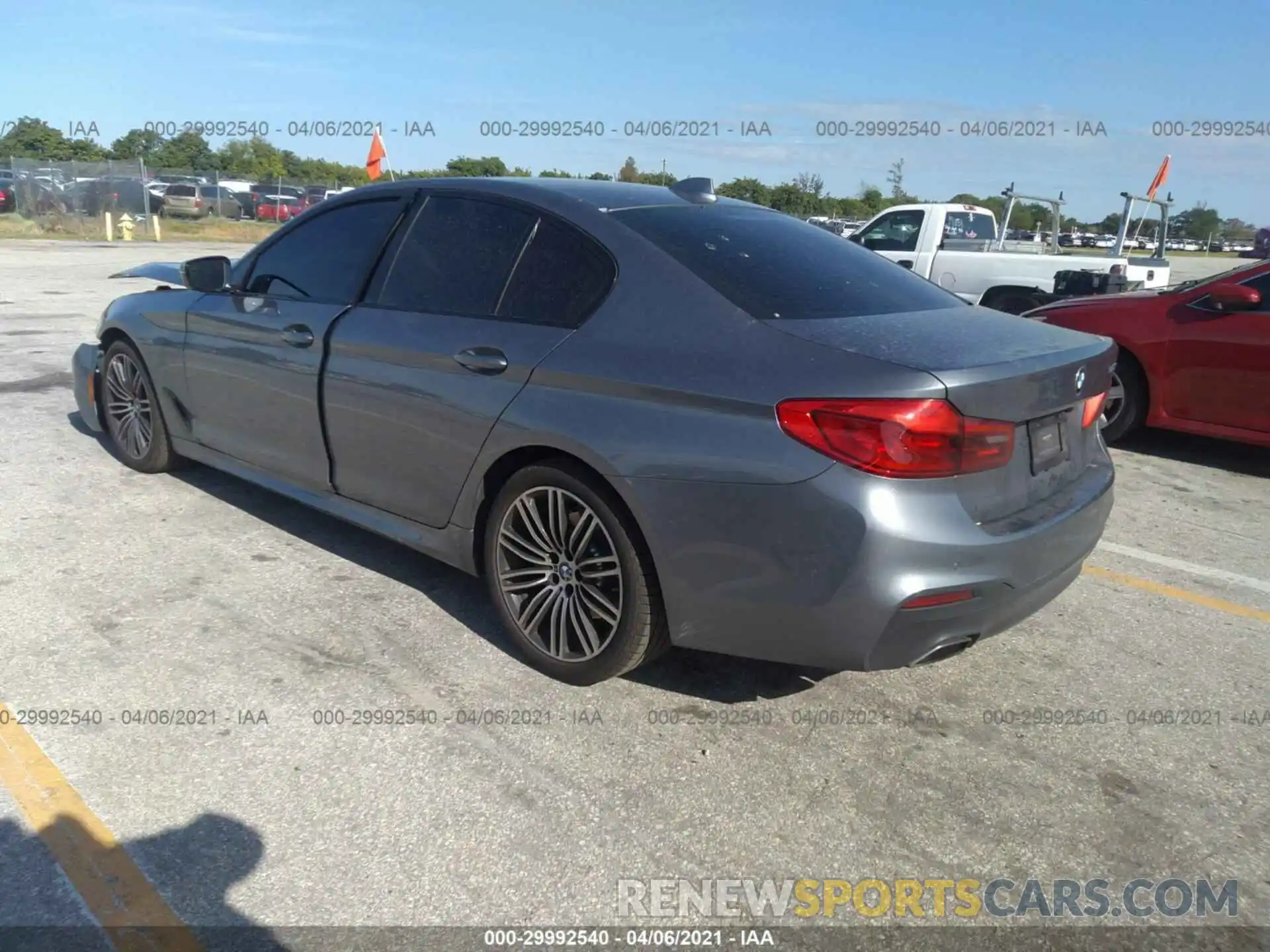 3 Photograph of a damaged car WBAJR3C02LWW84362 BMW 5 SERIES 2020