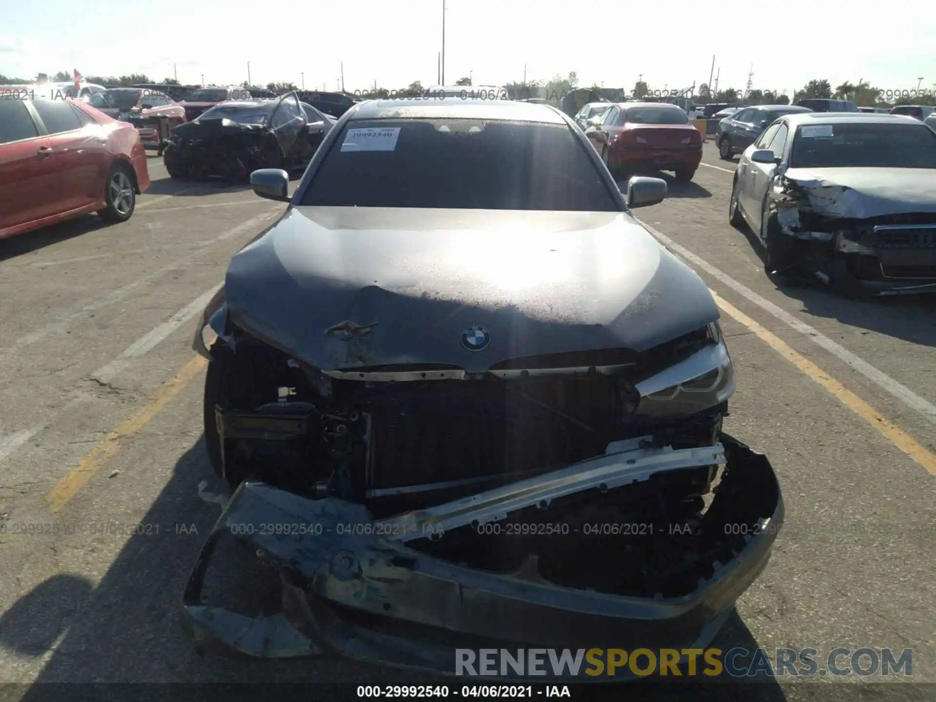 6 Photograph of a damaged car WBAJR3C02LWW84362 BMW 5 SERIES 2020