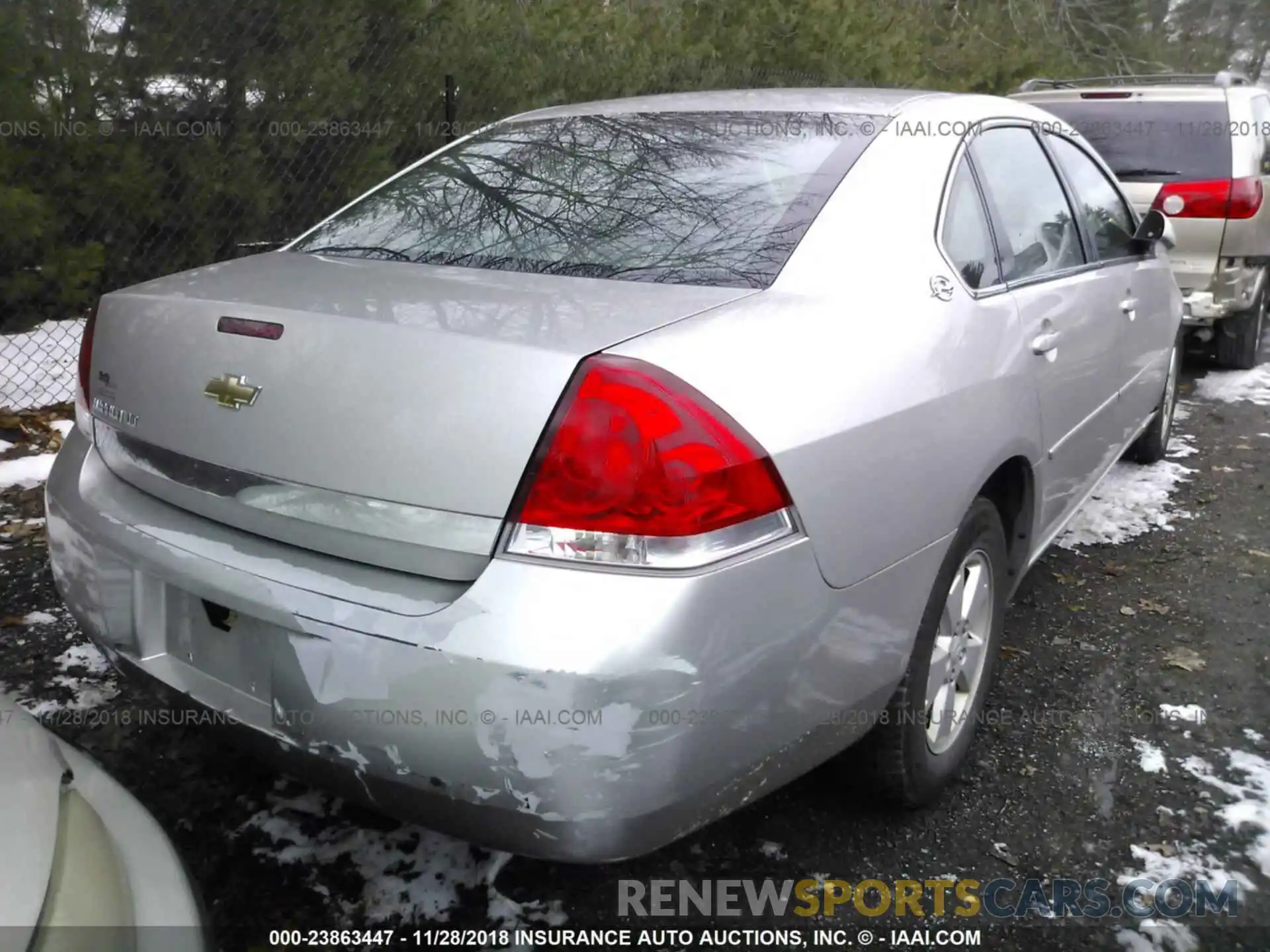 4 Photograph of a damaged car WBAJR3C03LWW64492 BMW 5 SERIES 2020