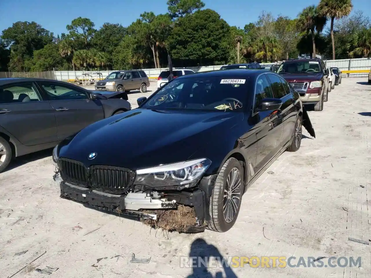 2 Photograph of a damaged car WBAJR3C03LWW83186 BMW 5 SERIES 2020