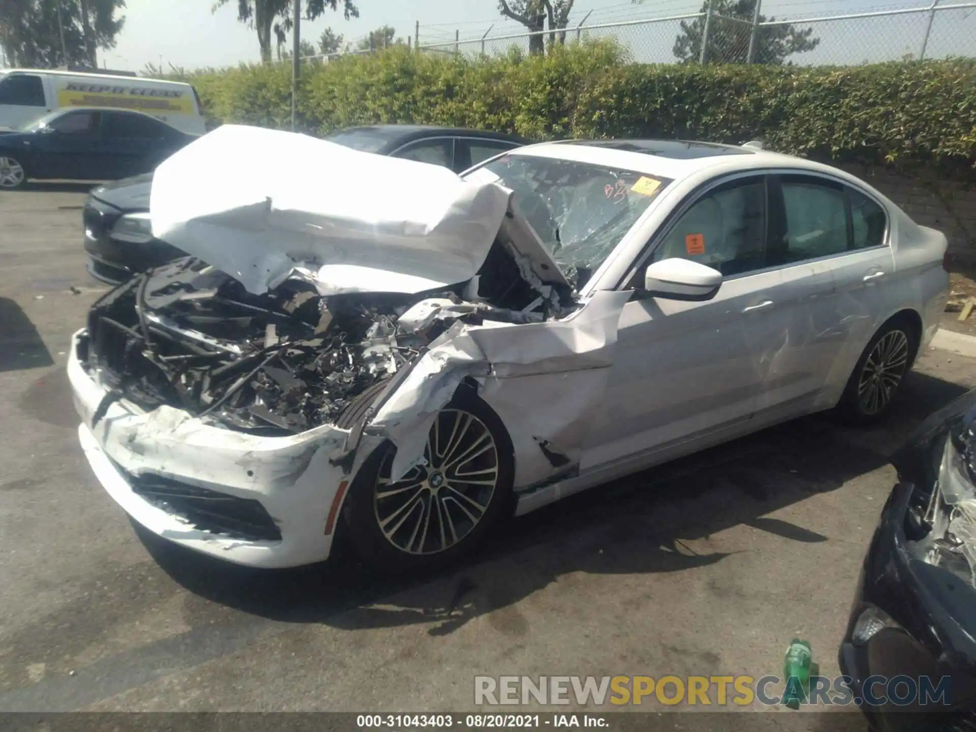 2 Photograph of a damaged car WBAJR3C04LWW53369 BMW 5 SERIES 2020