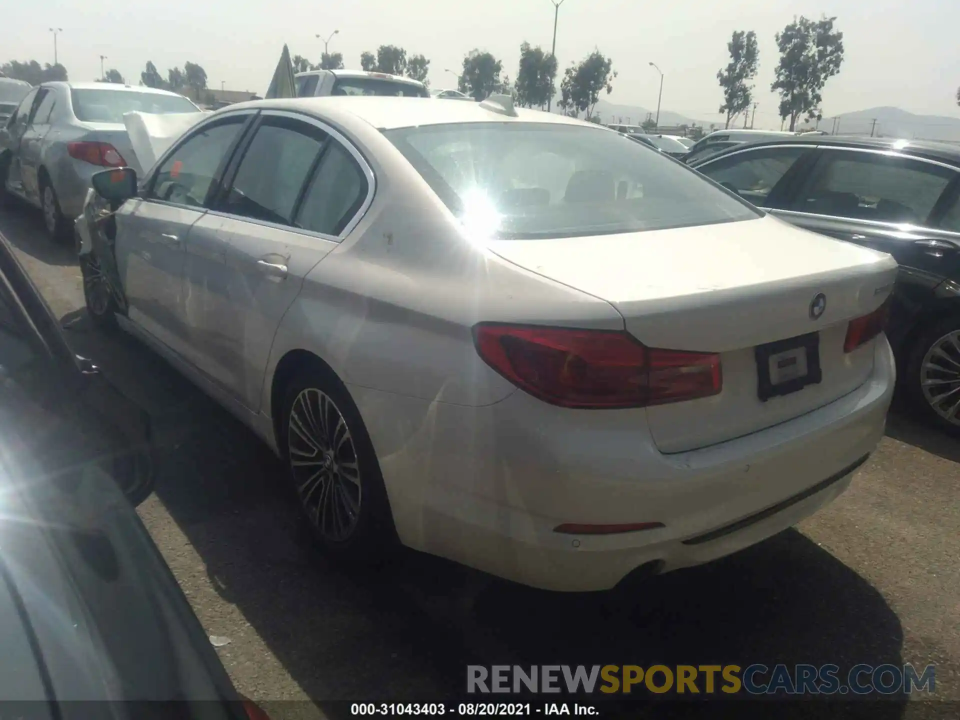 3 Photograph of a damaged car WBAJR3C04LWW53369 BMW 5 SERIES 2020