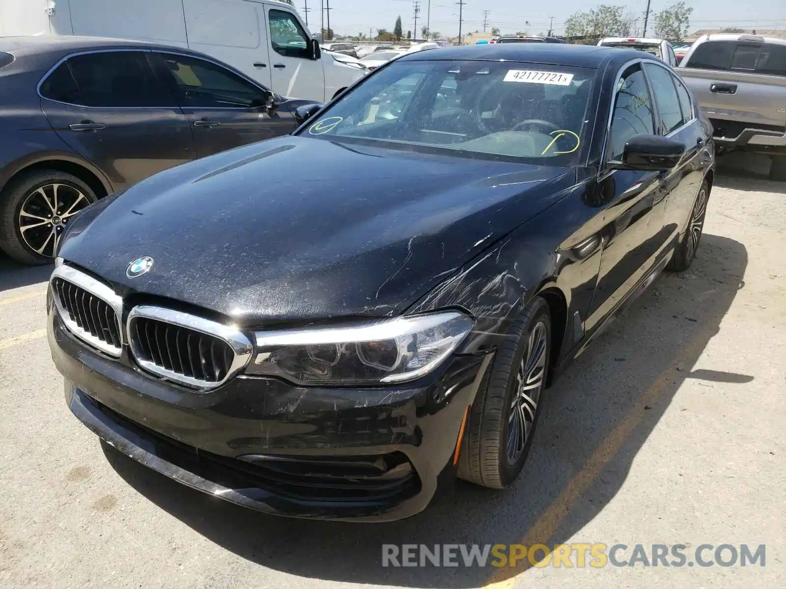 2 Photograph of a damaged car WBAJR3C04LWW64310 BMW 5 SERIES 2020