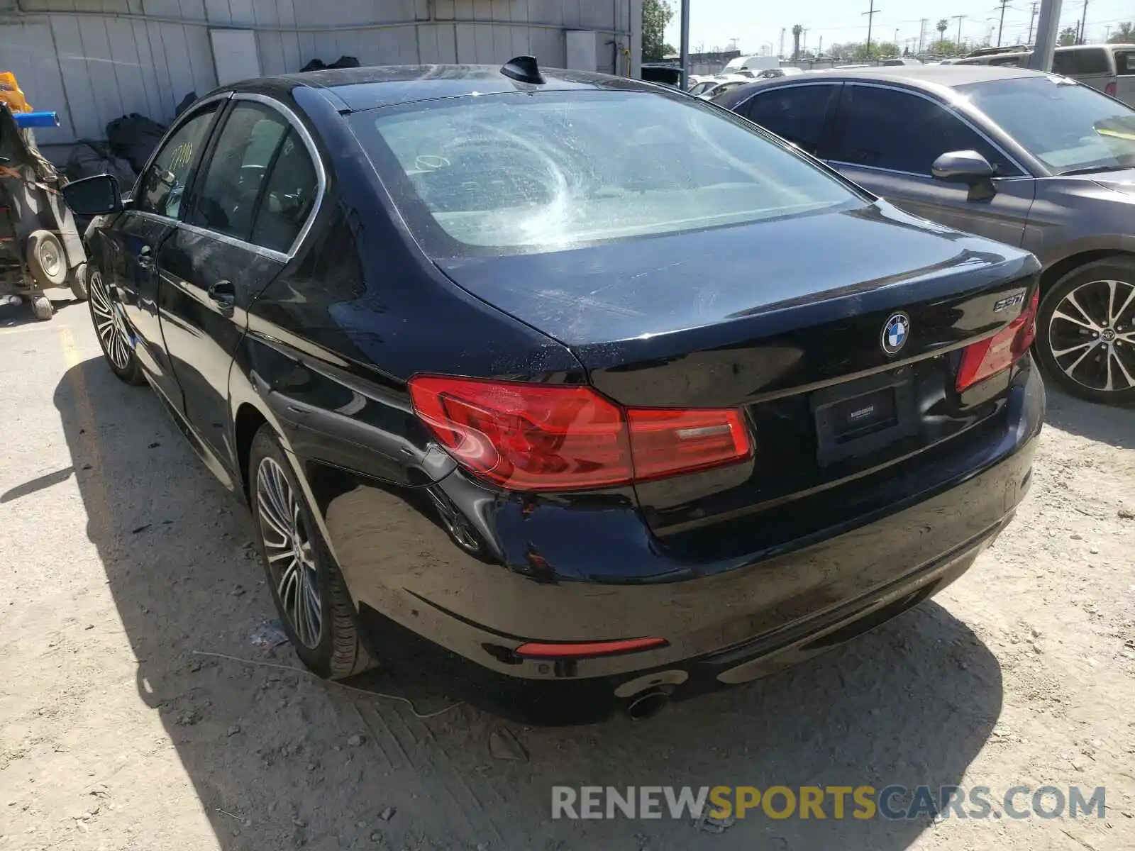 3 Photograph of a damaged car WBAJR3C04LWW64310 BMW 5 SERIES 2020