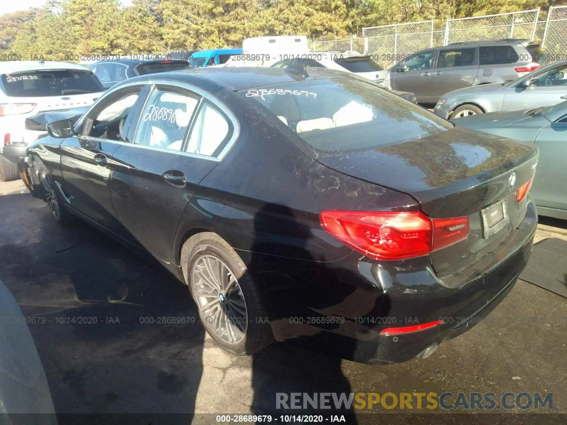 3 Фотография поврежденного автомобиля WBAJR3C05LWW60234 BMW 5 SERIES 2020