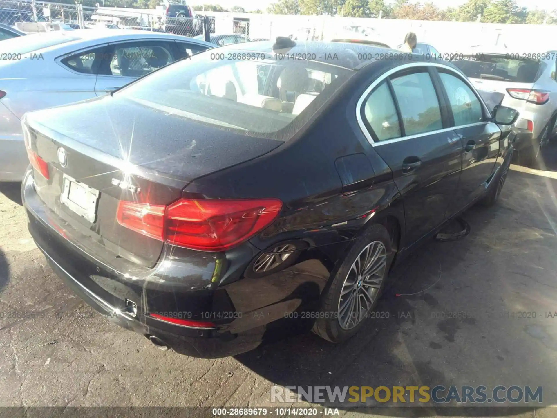 4 Фотография поврежденного автомобиля WBAJR3C05LWW60234 BMW 5 SERIES 2020