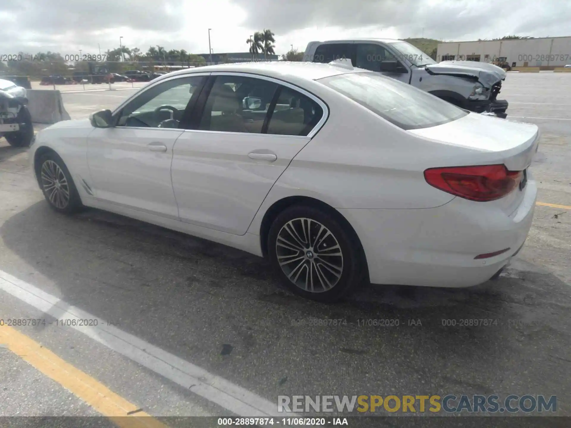 3 Photograph of a damaged car WBAJR3C07LWW64284 BMW 5 SERIES 2020