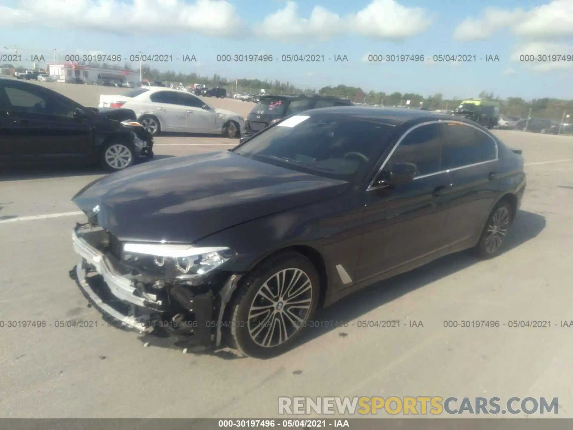2 Фотография поврежденного автомобиля WBAJR3C08LWW63337 BMW 5 SERIES 2020