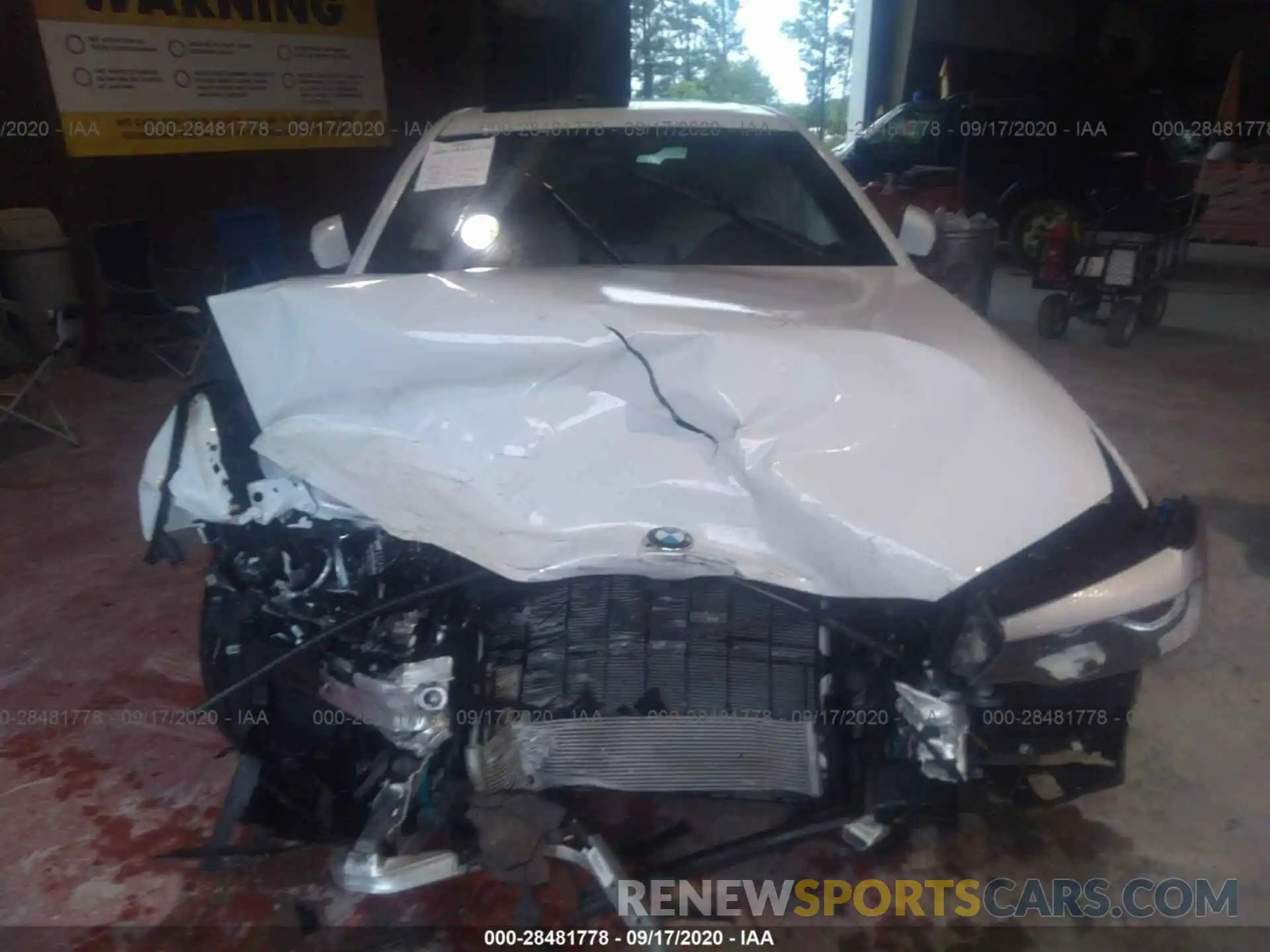 6 Photograph of a damaged car WBAJR3C0XLCD02700 BMW 5 SERIES 2020