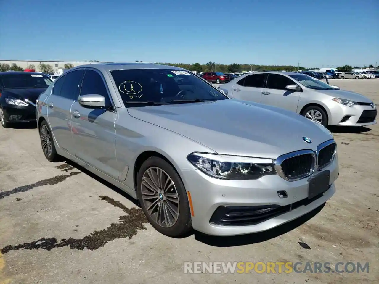 1 Photograph of a damaged car WBAJR3C0XLWW64229 BMW 5 SERIES 2020