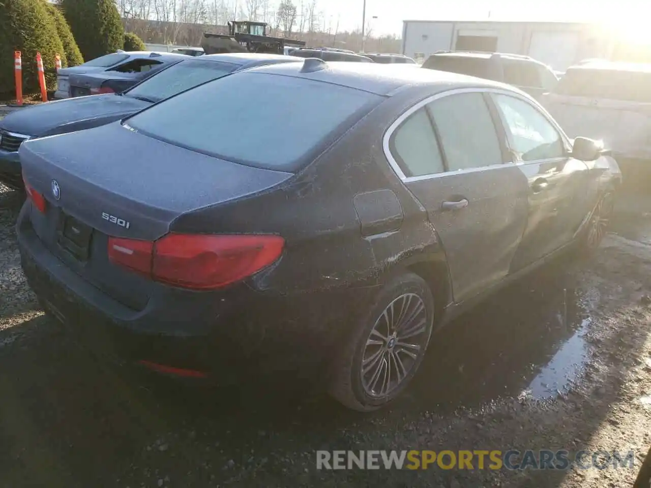 4 Photograph of a damaged car WBAJR3C0XLWW64277 BMW 5 SERIES 2020