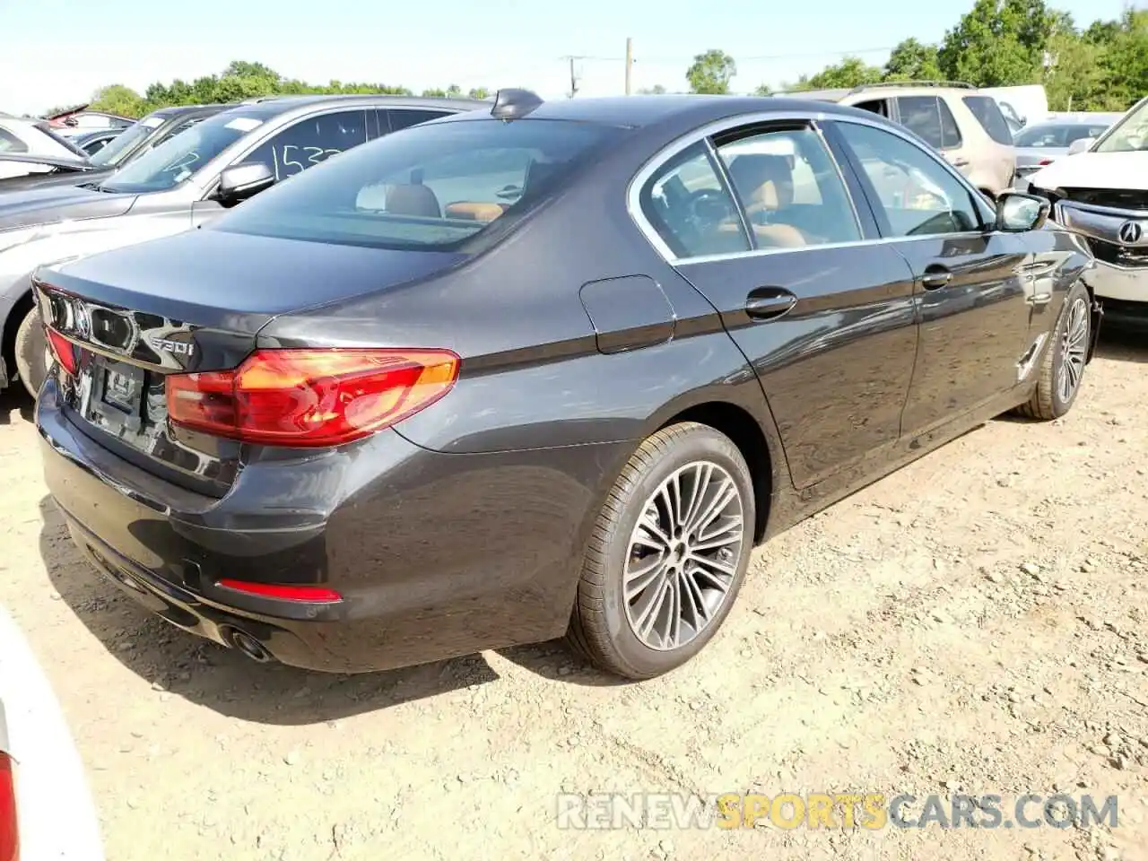 4 Photograph of a damaged car WBAJR7C00LCD68843 BMW 5 SERIES 2020