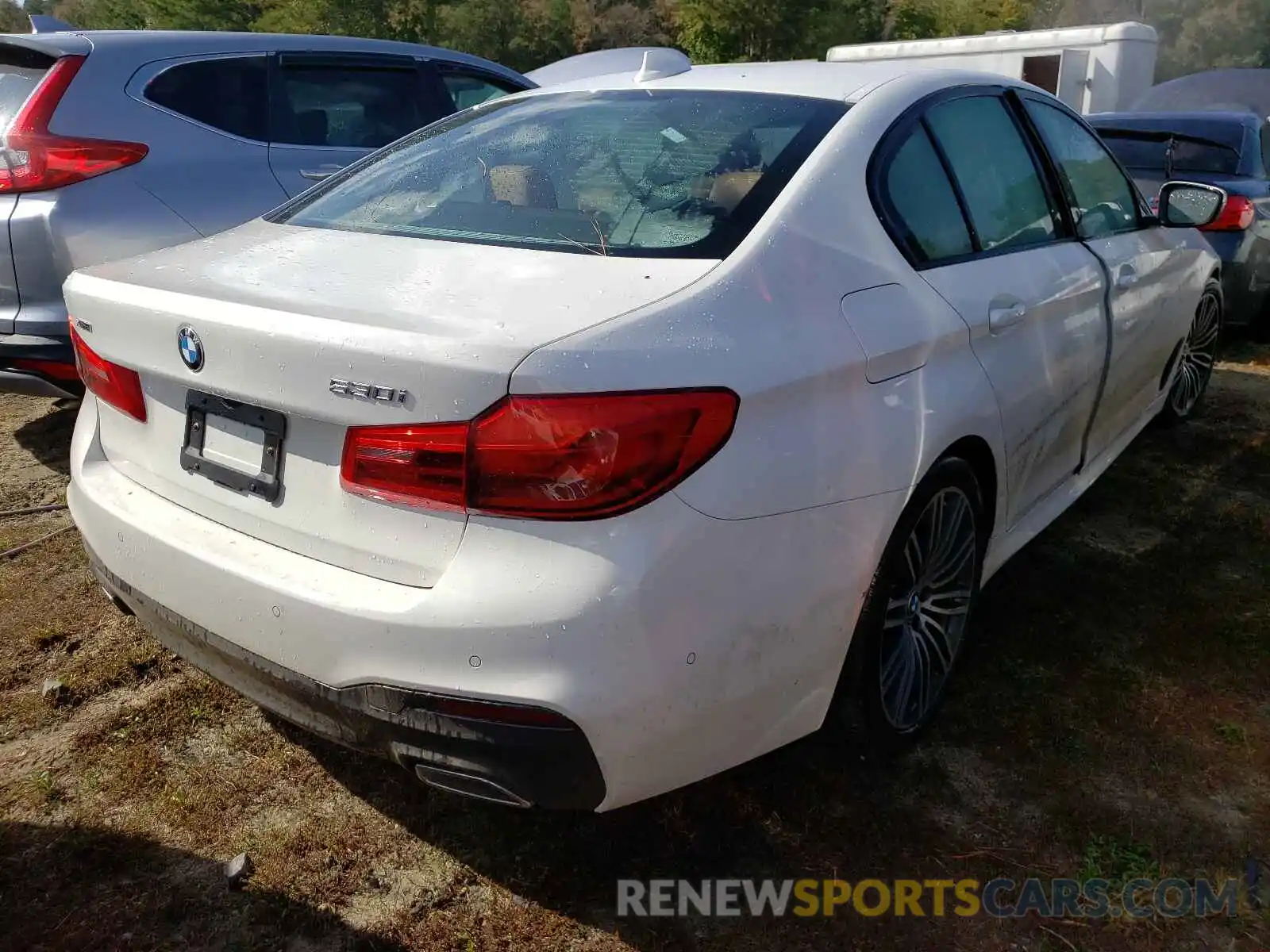 4 Photograph of a damaged car WBAJR7C01LCD75316 BMW 5 SERIES 2020