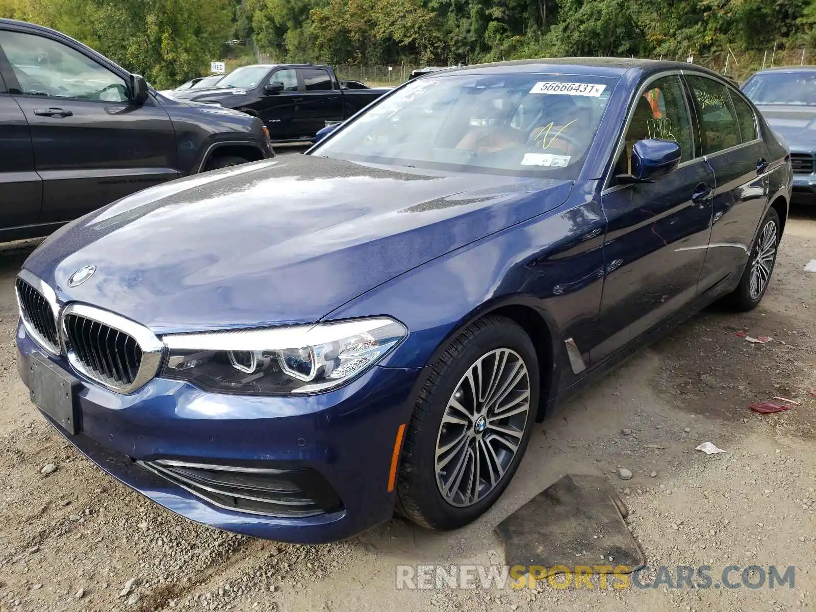 2 Photograph of a damaged car WBAJR7C01LWW81122 BMW 5 SERIES 2020