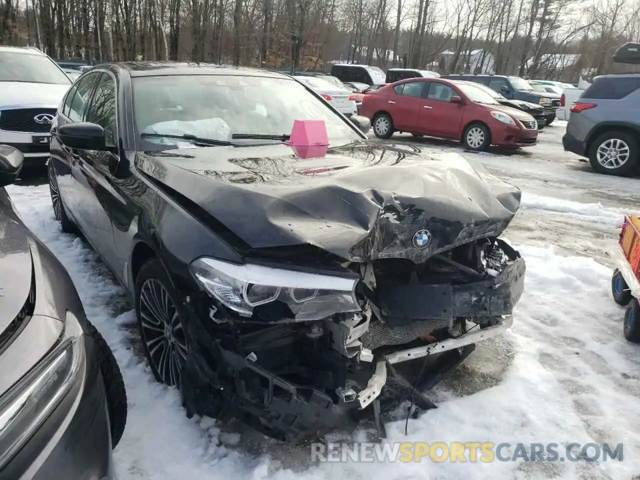 1 Photograph of a damaged car WBAJR7C02LWW65222 BMW 5 SERIES 2020