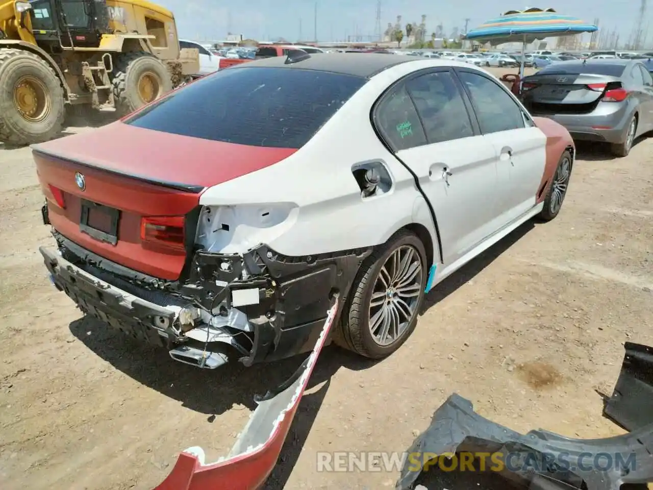 4 Photograph of a damaged car WBAJR7C02LWW69416 BMW 5 SERIES 2020