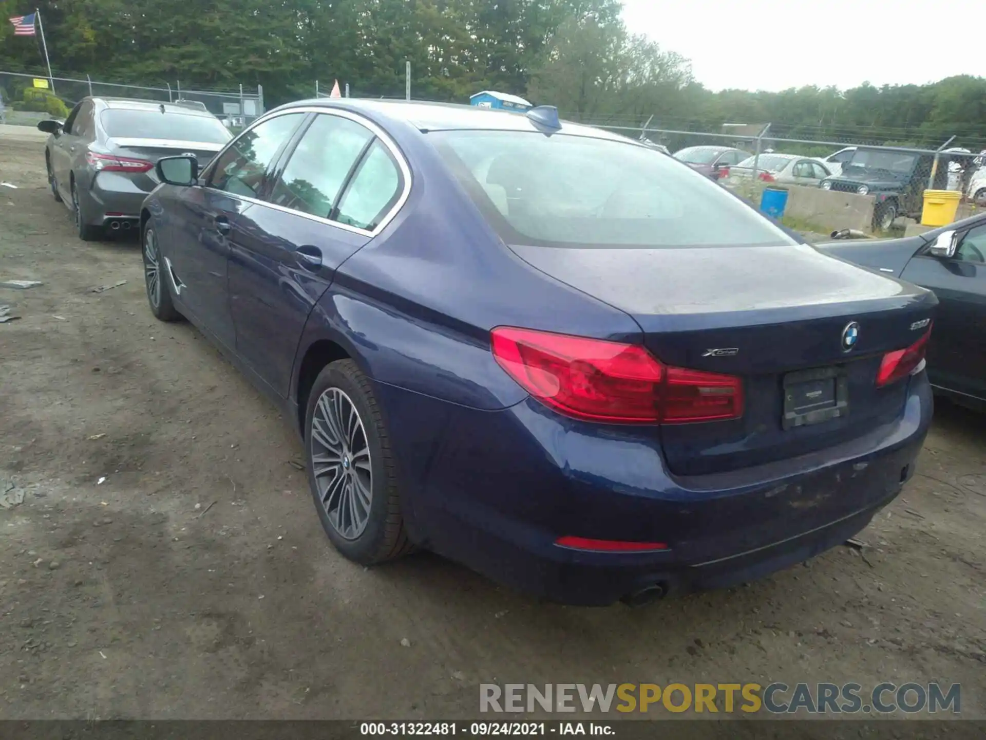 3 Photograph of a damaged car WBAJR7C03LCE48704 BMW 5 SERIES 2020