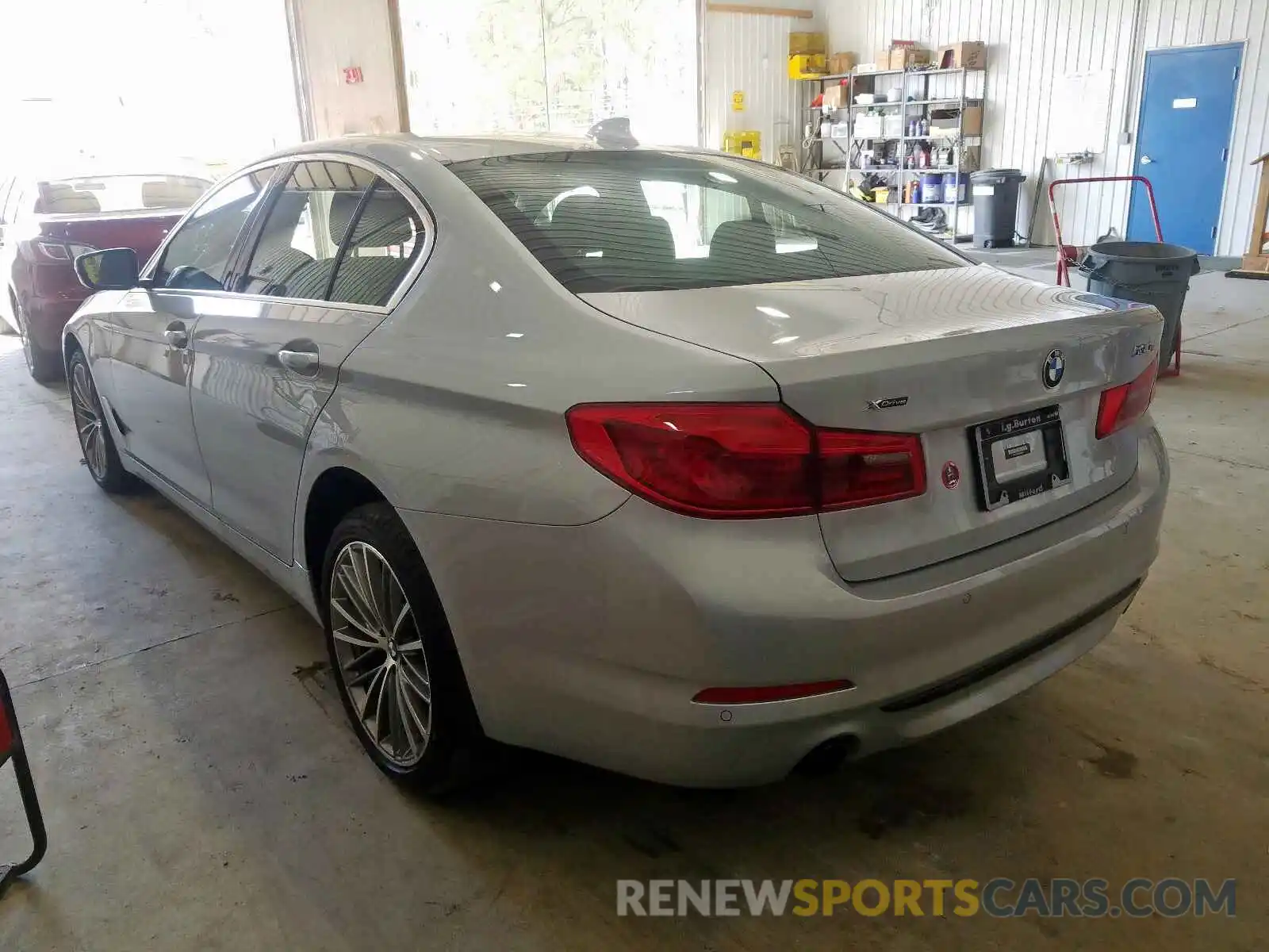 3 Photograph of a damaged car WBAJR7C04LWW58742 BMW 5 SERIES 2020