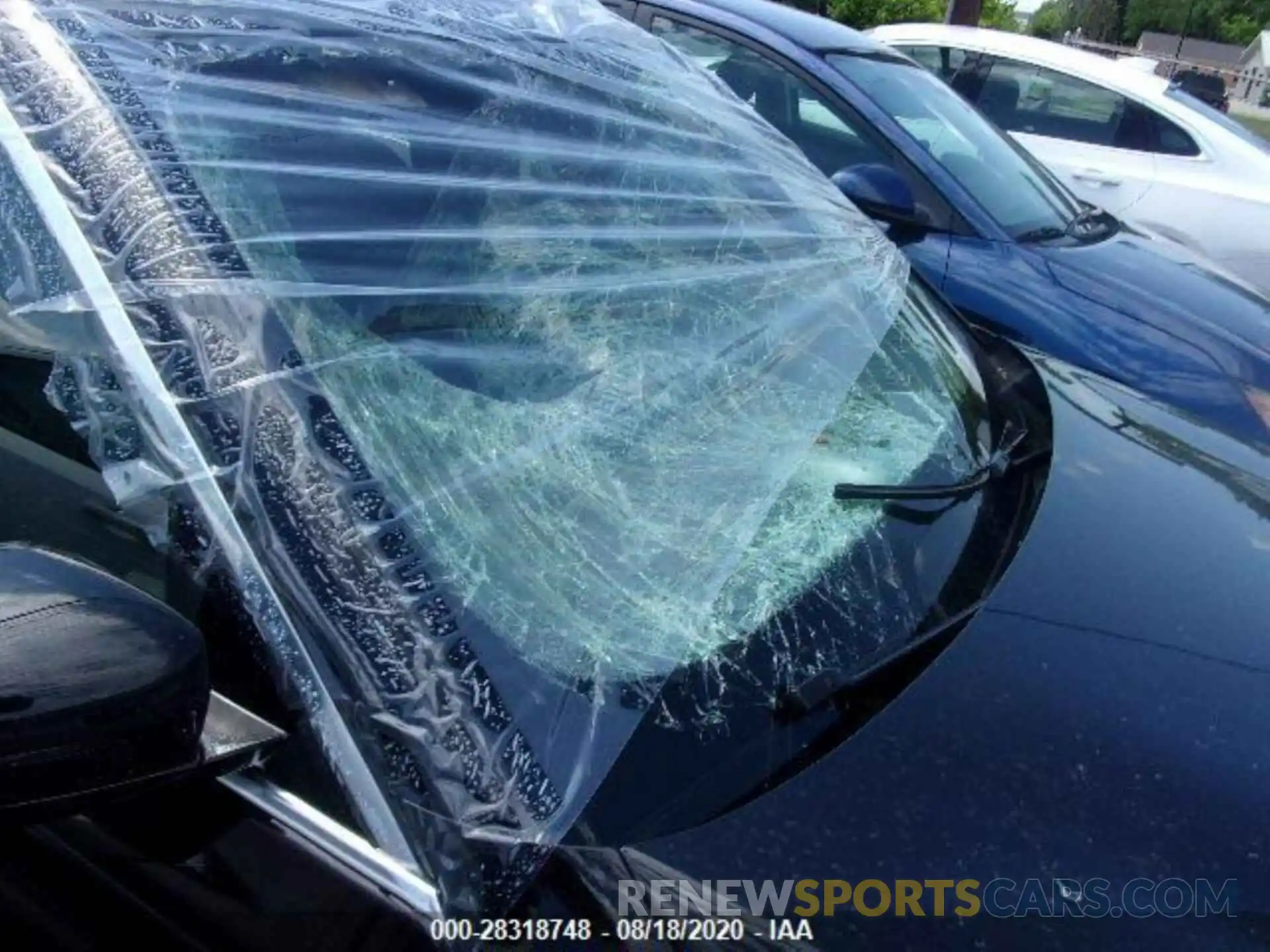 8 Photograph of a damaged car WBAJR7C04LWW65478 BMW 5 SERIES 2020