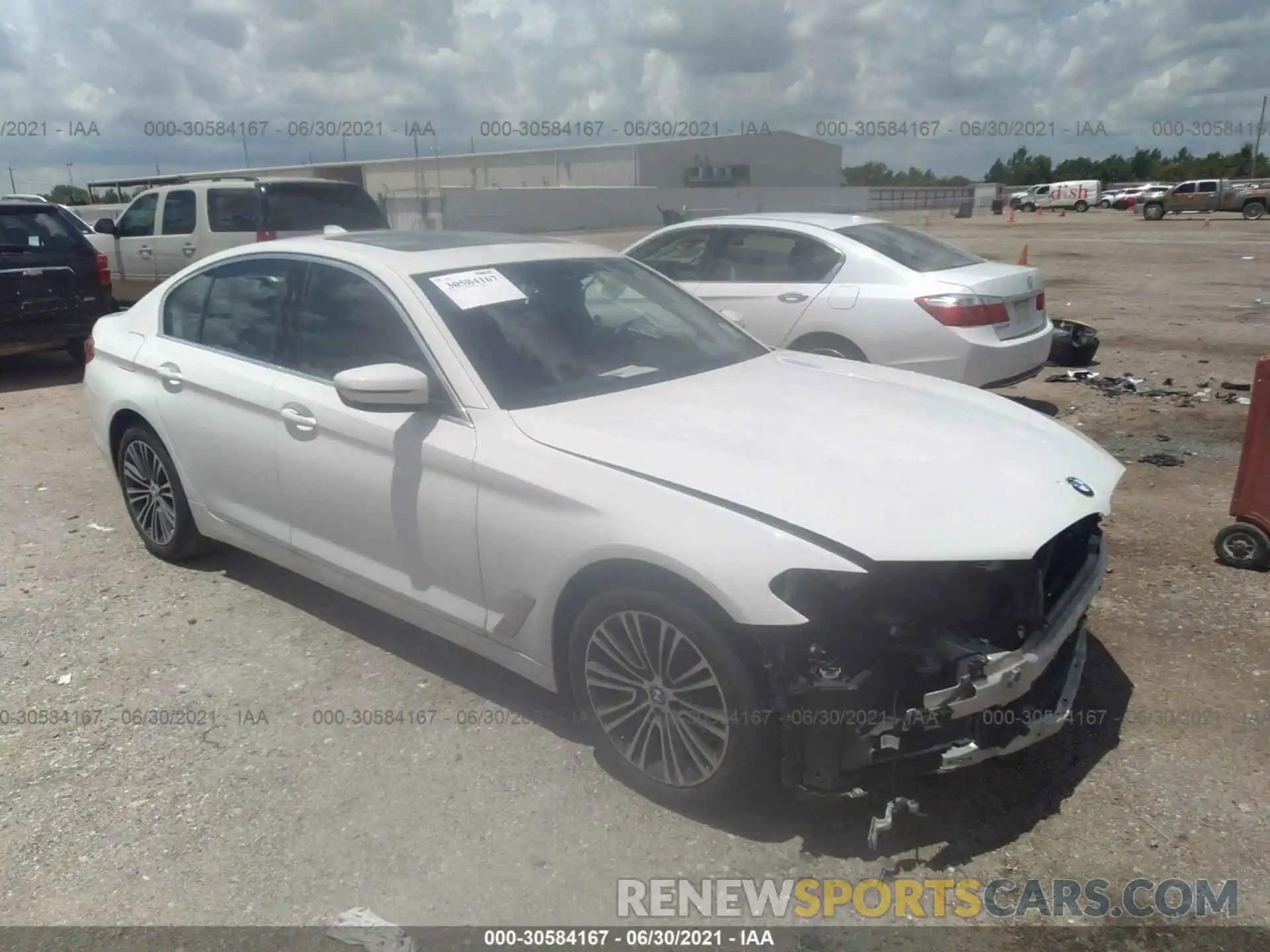 1 Photograph of a damaged car WBAJR7C05LCD10372 BMW 5 SERIES 2020