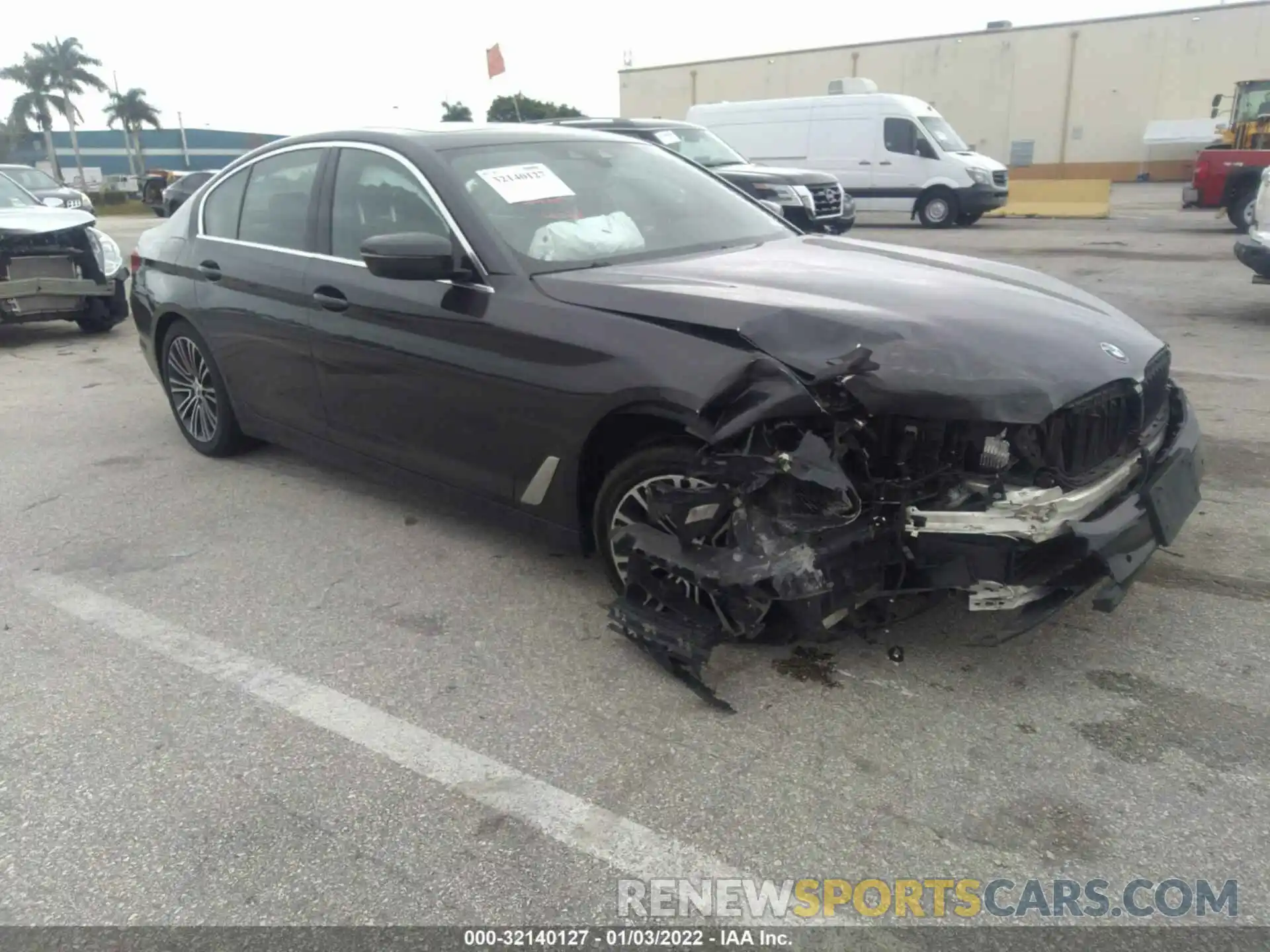 1 Photograph of a damaged car WBAJR7C06LWW64865 BMW 5 SERIES 2020