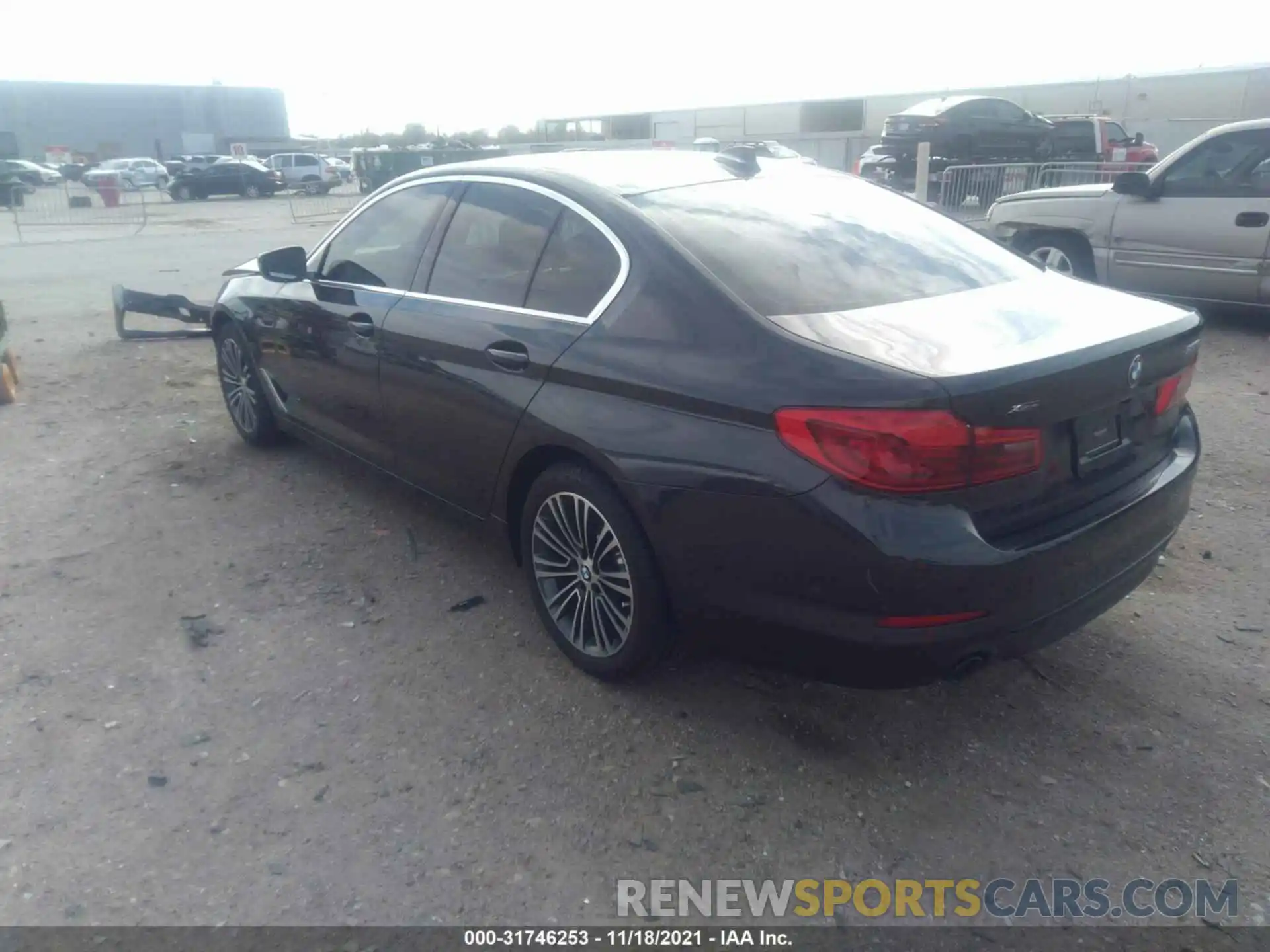 3 Фотография поврежденного автомобиля WBAJR7C06LWW79978 BMW 5 SERIES 2020