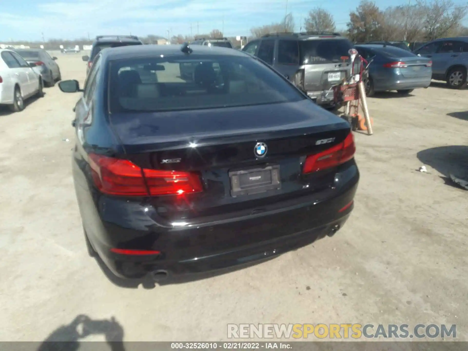 6 Photograph of a damaged car WBAJR7C07LCD12978 BMW 5 SERIES 2020