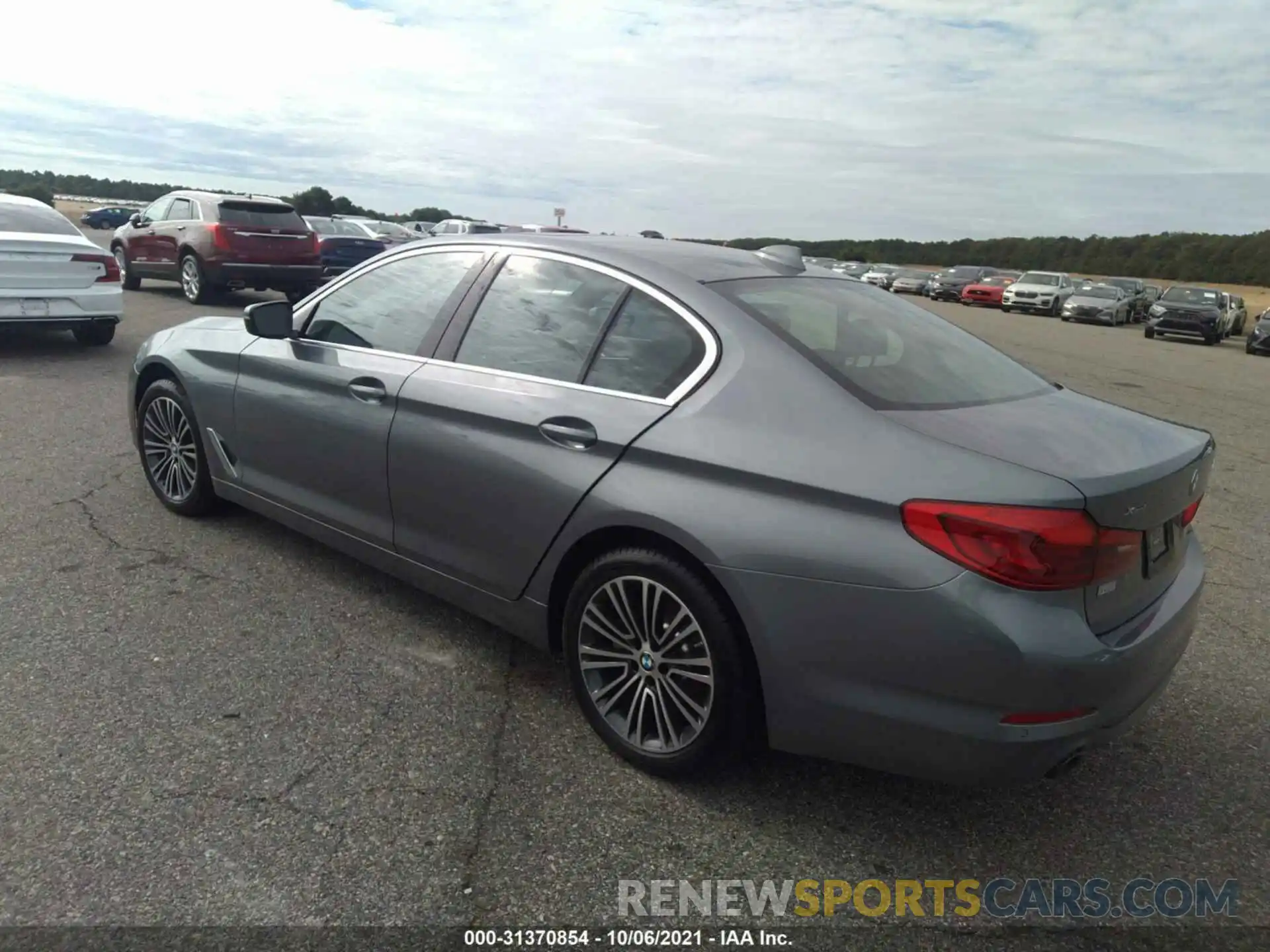 3 Photograph of a damaged car WBAJR7C07LCD66653 BMW 5 SERIES 2020