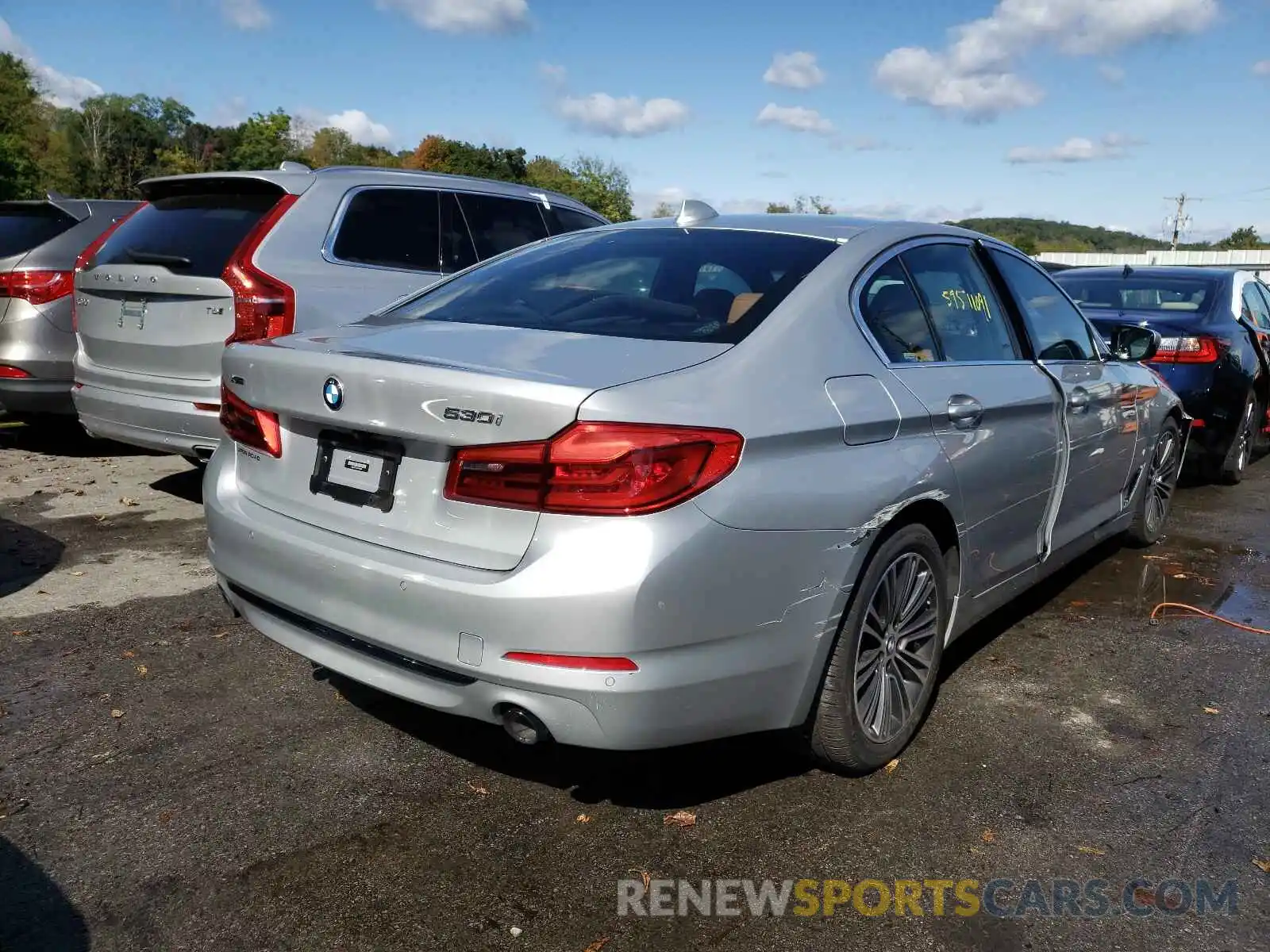 4 Photograph of a damaged car WBAJR7C07LWW79908 BMW 5 SERIES 2020