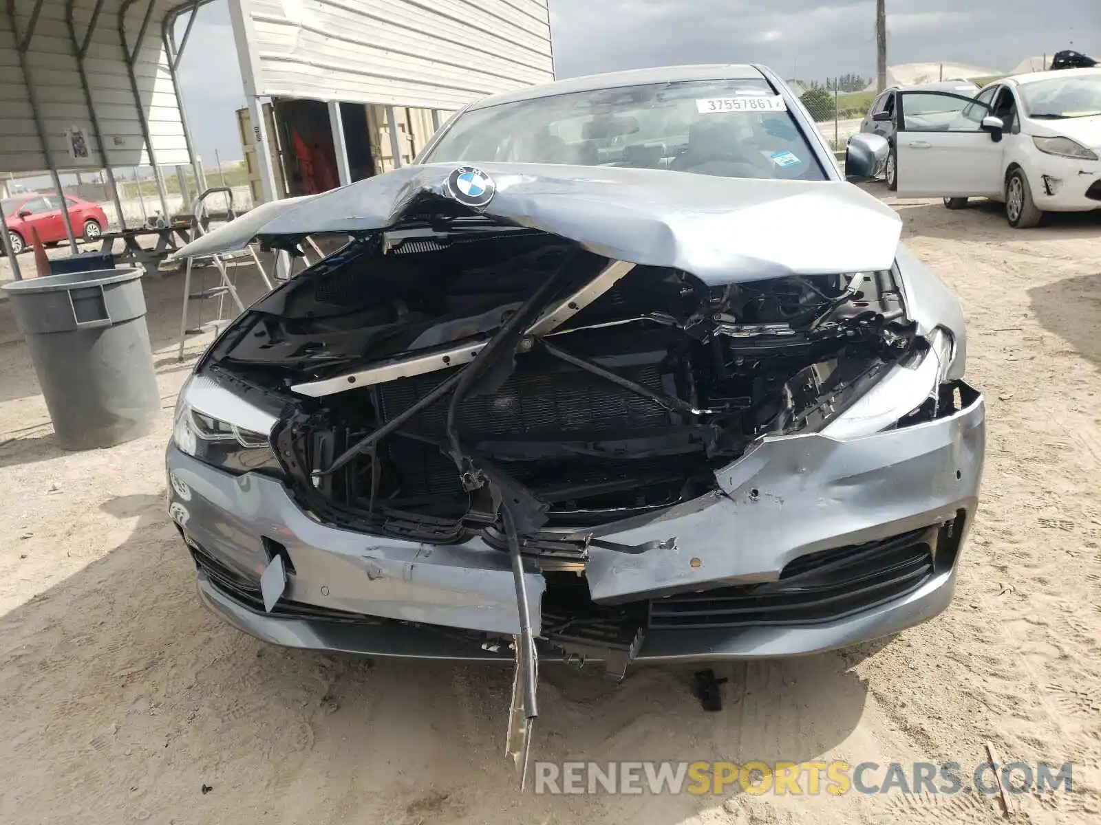 9 Фотография поврежденного автомобиля WBAJR7C08LCD78732 BMW 5 SERIES 2020