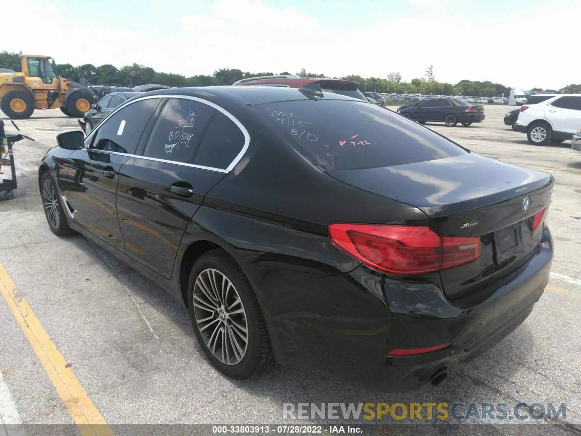 3 Photograph of a damaged car WBAJR7C08LWW64852 BMW 5 SERIES 2020