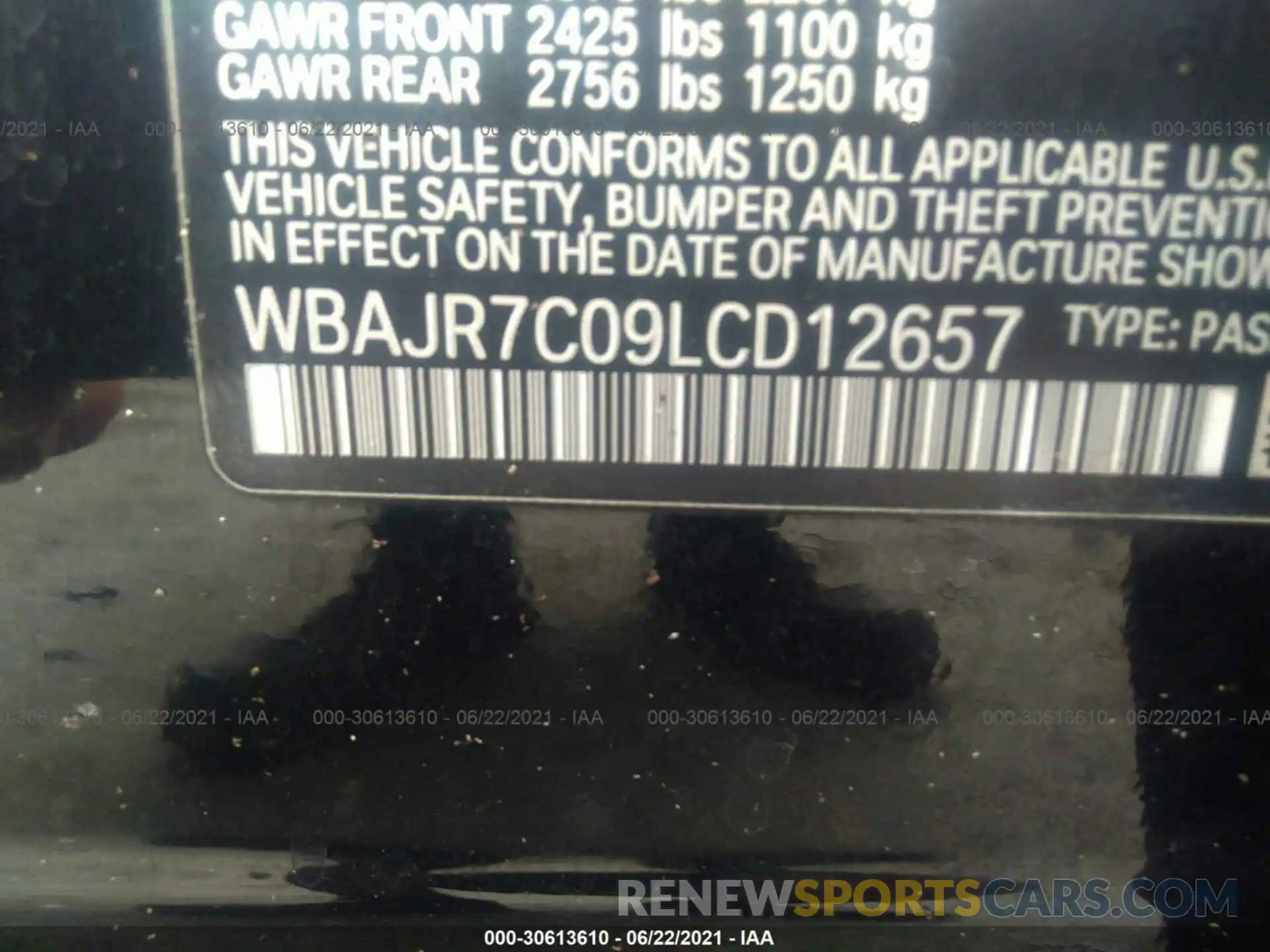 9 Фотография поврежденного автомобиля WBAJR7C09LCD12657 BMW 5 SERIES 2020