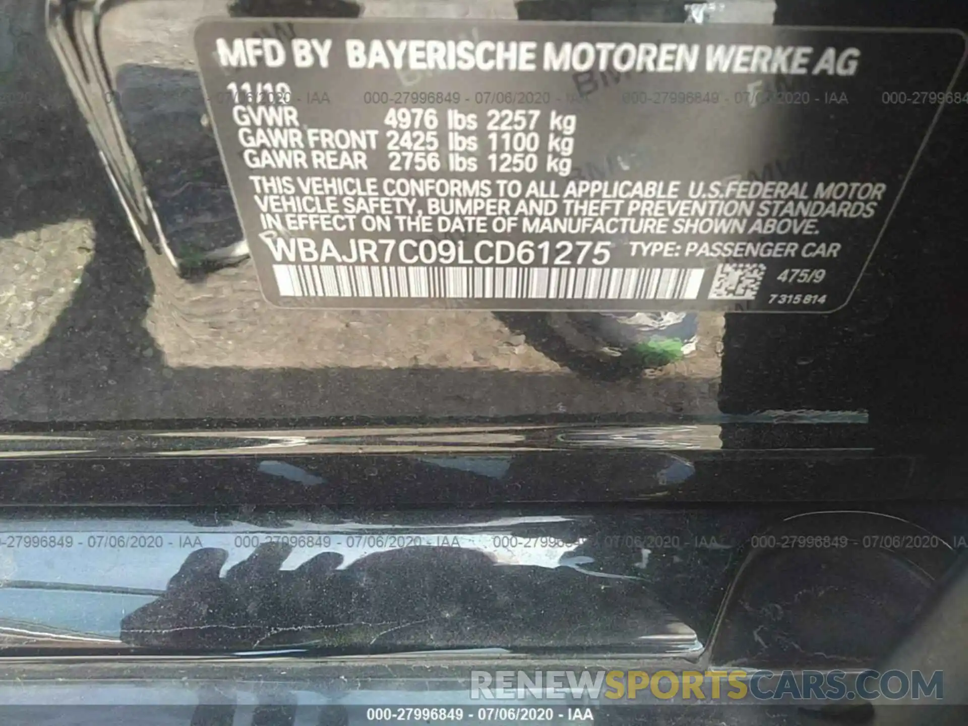 9 Фотография поврежденного автомобиля WBAJR7C09LCD61275 BMW 5 SERIES 2020