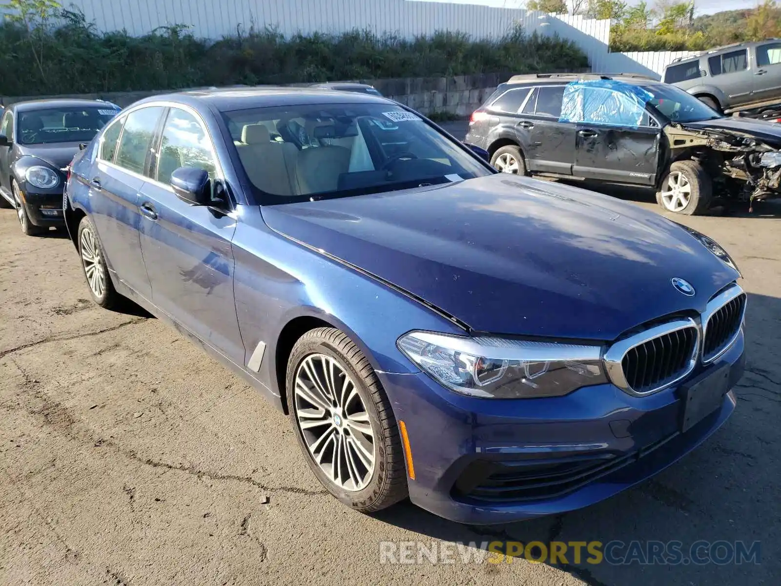 1 Photograph of a damaged car WBAJR7C09LCE53499 BMW 5 SERIES 2020