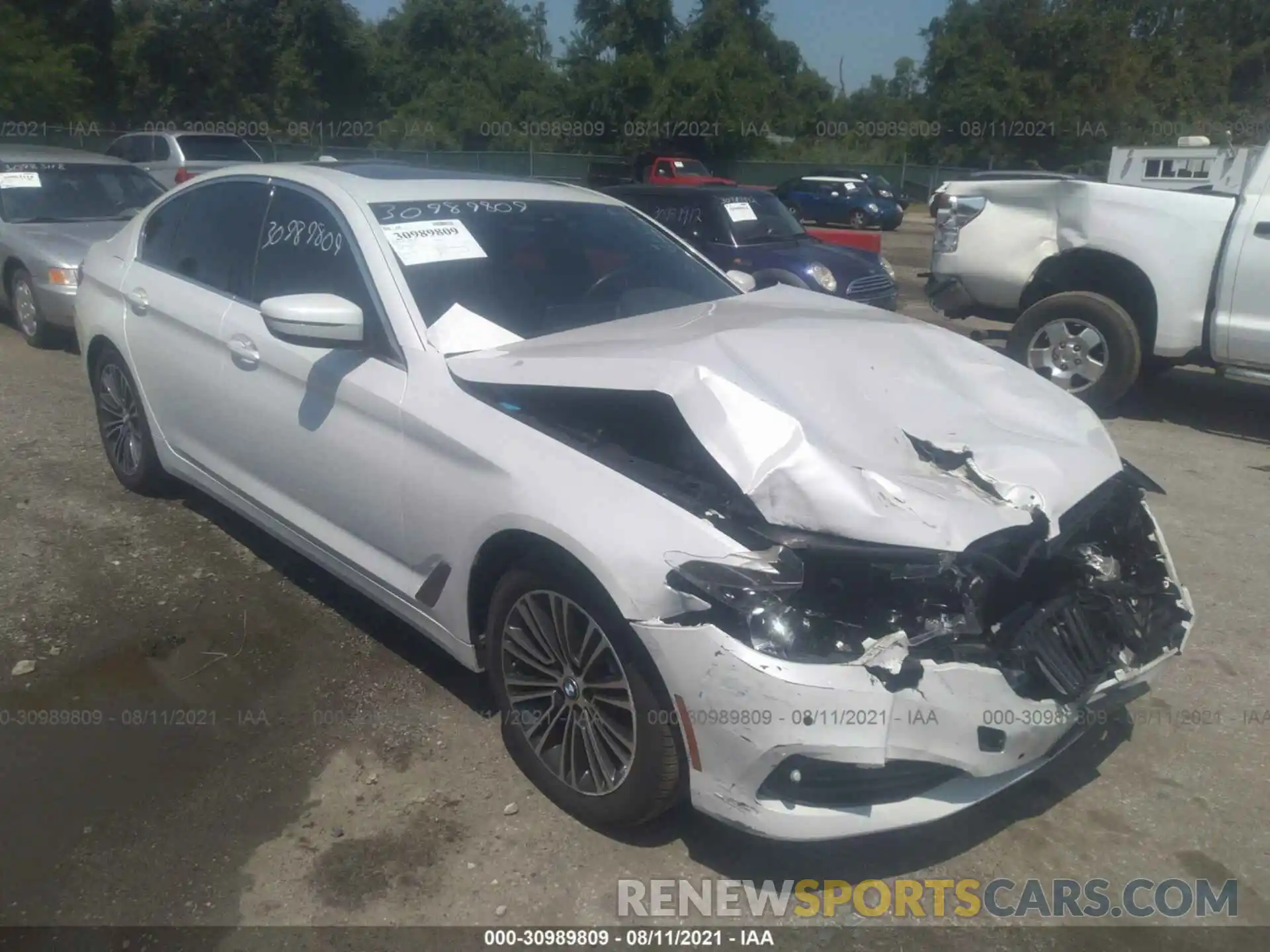 1 Photograph of a damaged car WBAJR7C09LWW66156 BMW 5 SERIES 2020