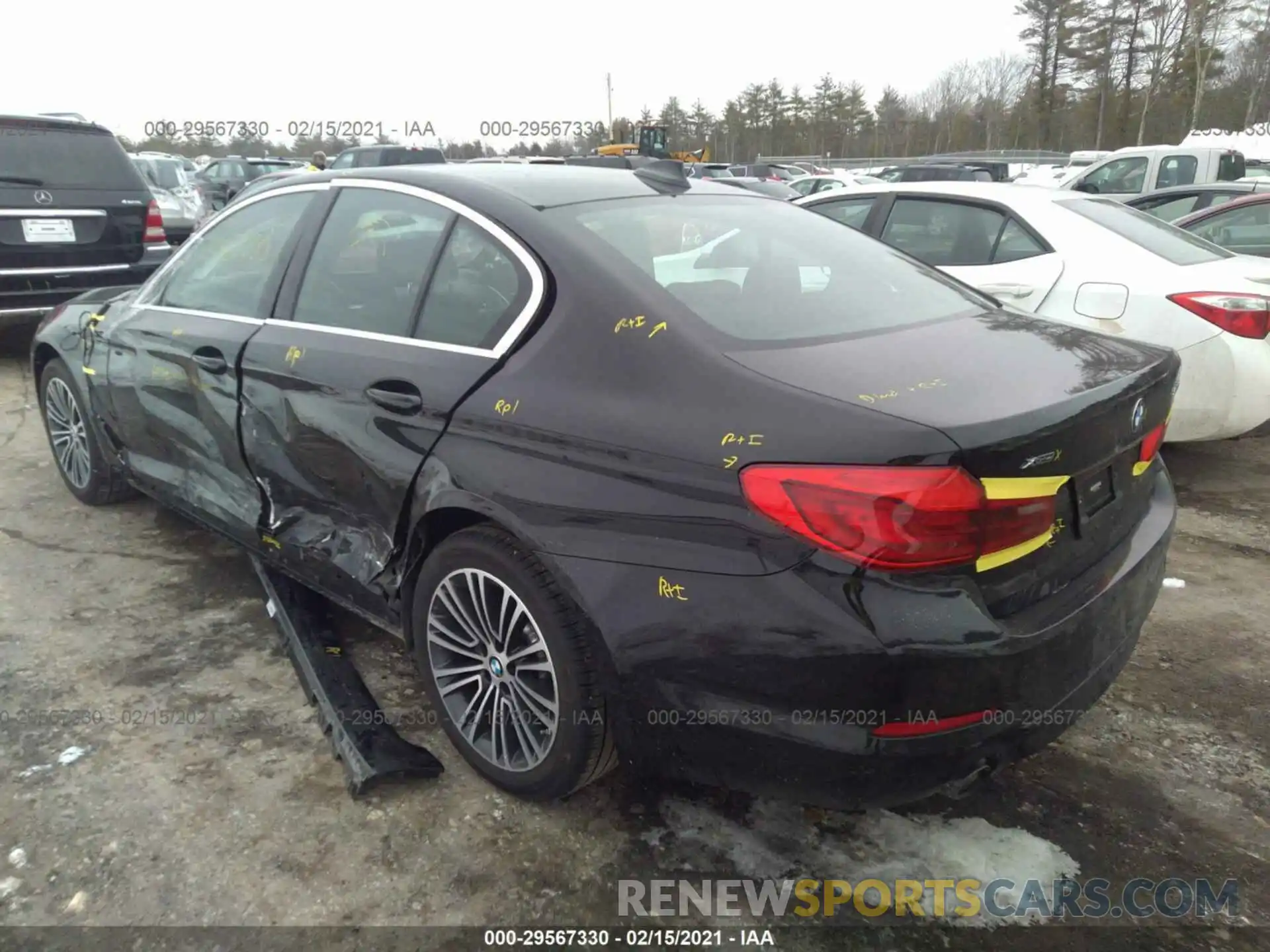 3 Photograph of a damaged car WBAJR7C0XLWW66568 BMW 5 SERIES 2020