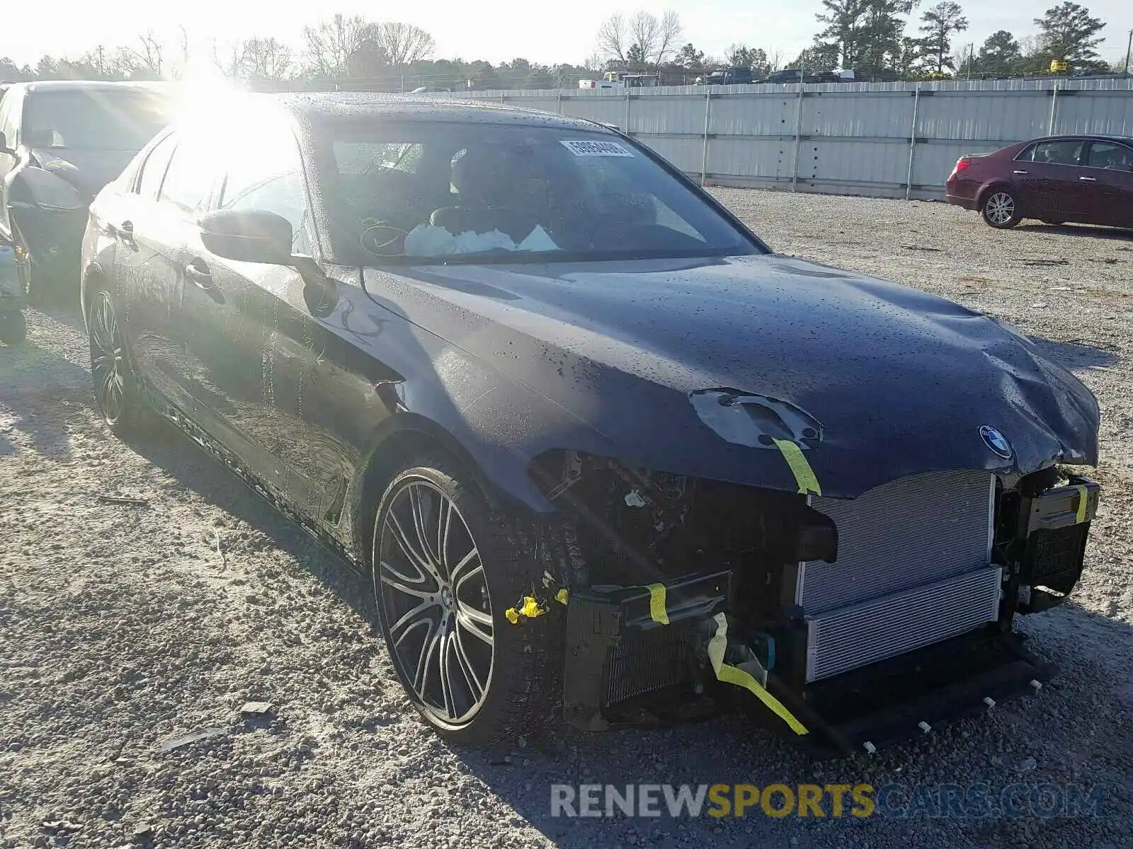 1 Фотография поврежденного автомобиля WBAJS1C01LCD44410 BMW 5 SERIES 2020