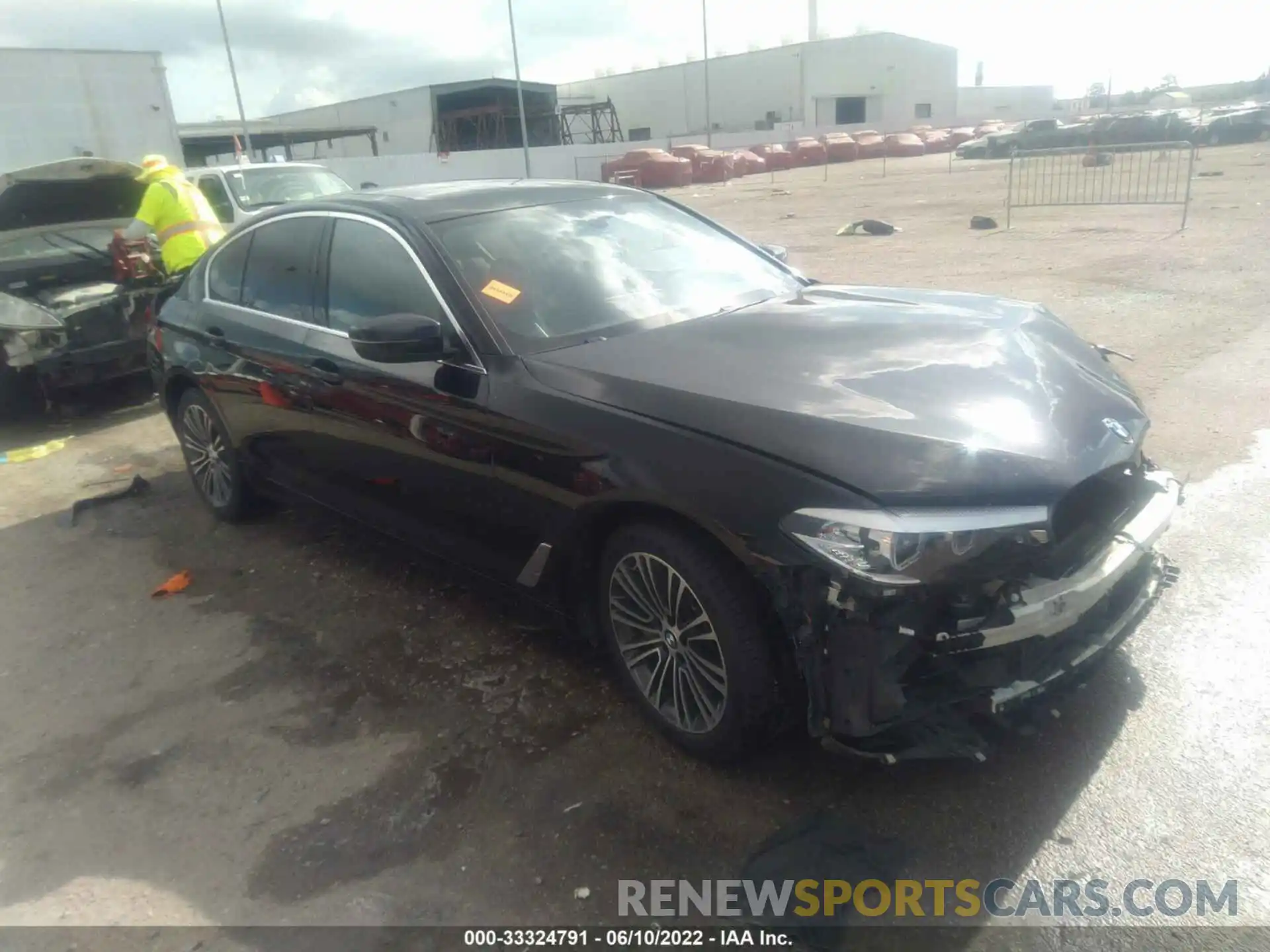 1 Photograph of a damaged car WBAJS1C01LWW71305 BMW 5 SERIES 2020