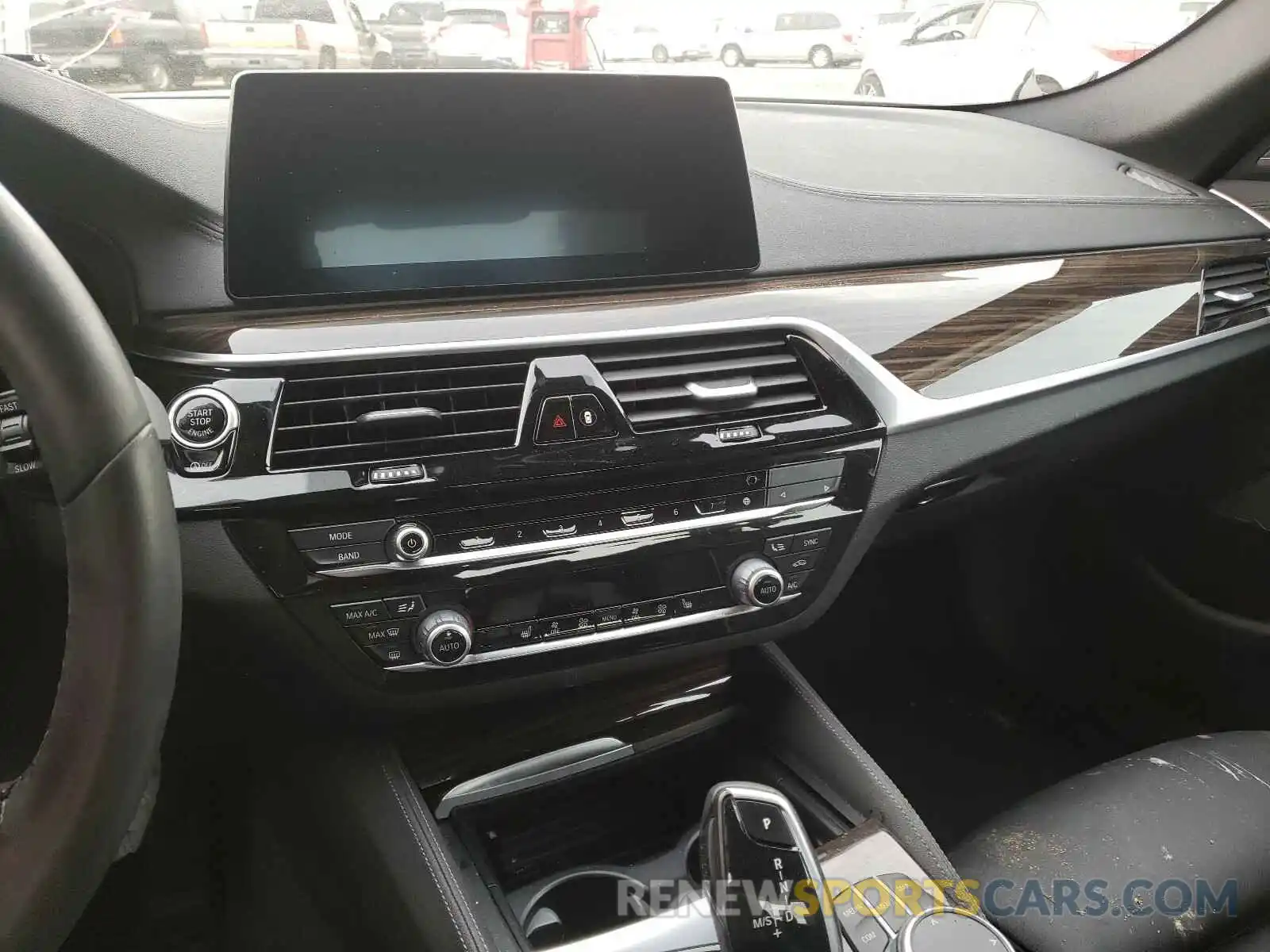 9 Фотография поврежденного автомобиля WBAJS1C03LCD68823 BMW 5 SERIES 2020