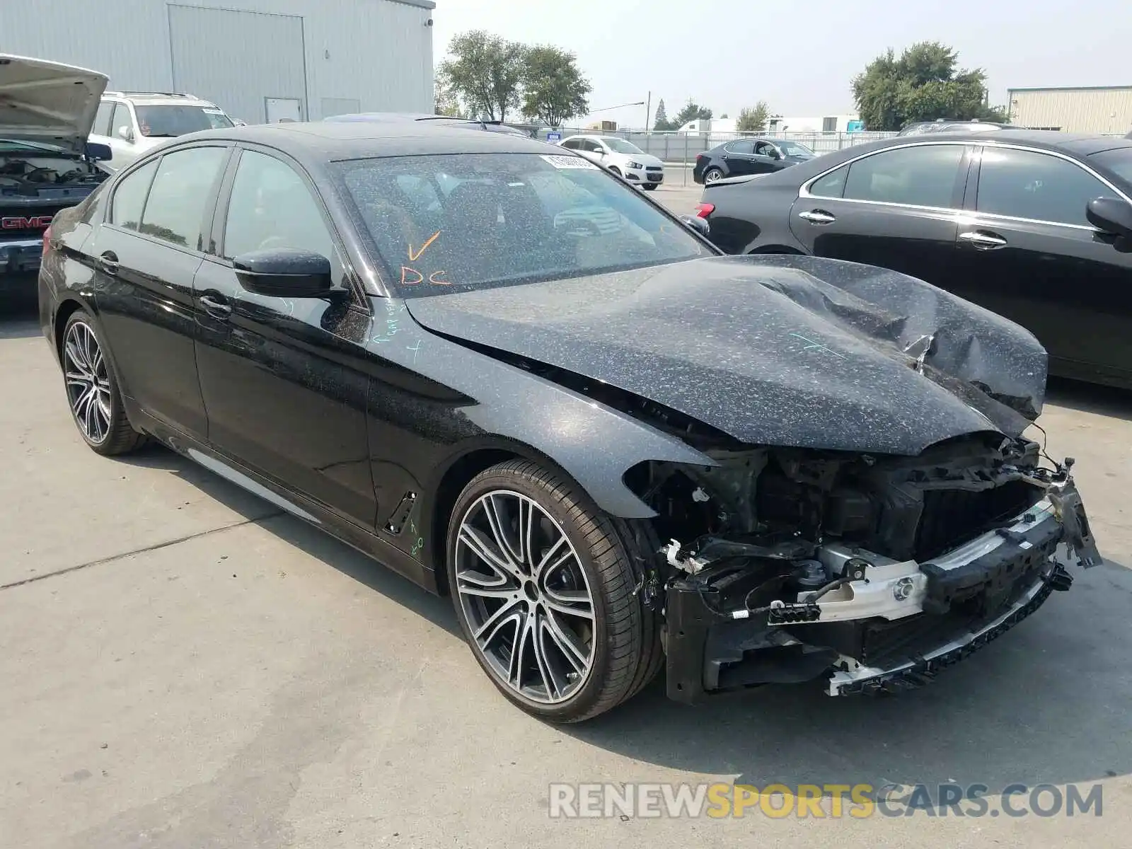 1 Фотография поврежденного автомобиля WBAJS1C03LWW65814 BMW 5 SERIES 2020