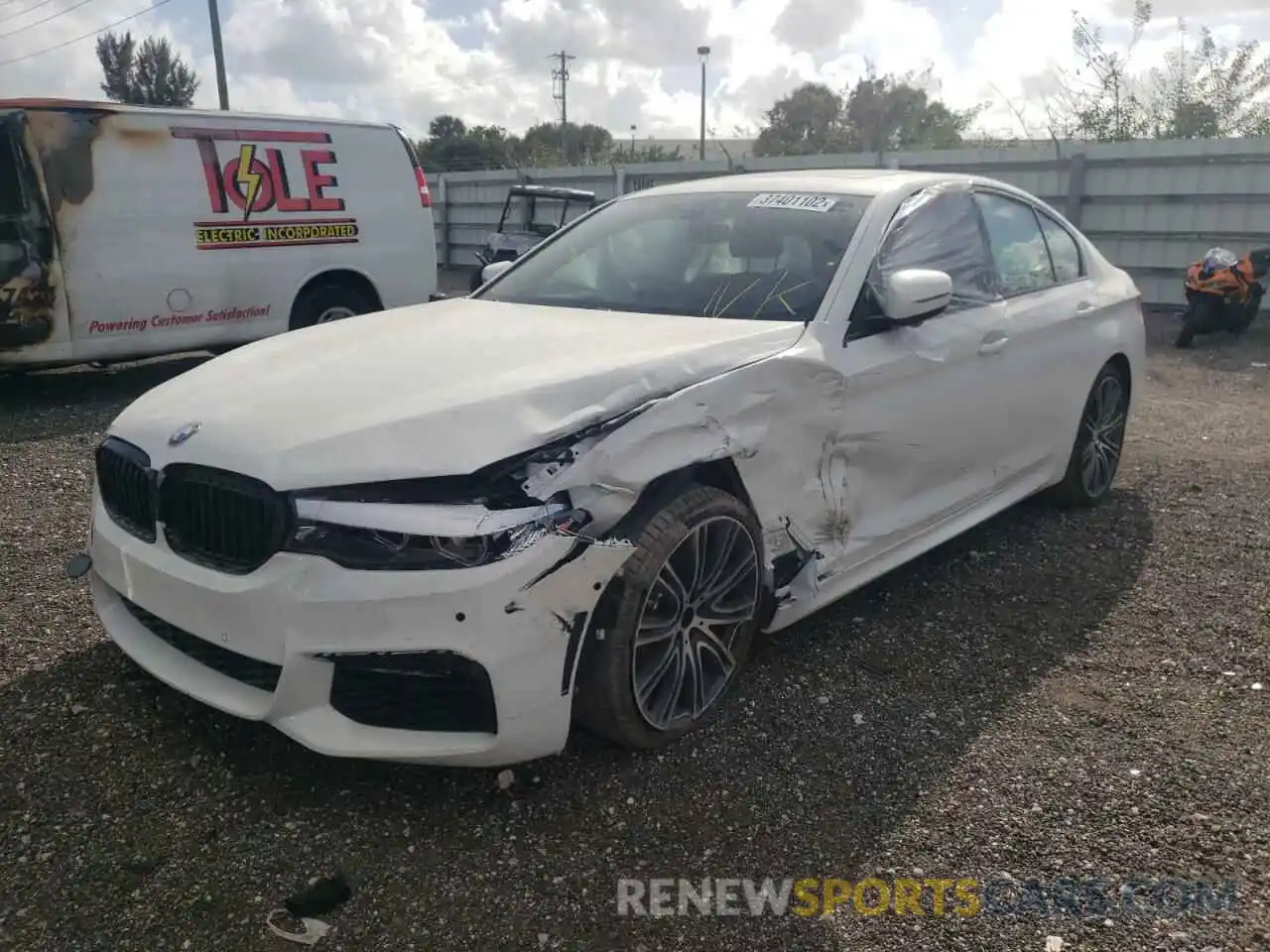 2 Photograph of a damaged car WBAJS1C04LCD65168 BMW 5 SERIES 2020