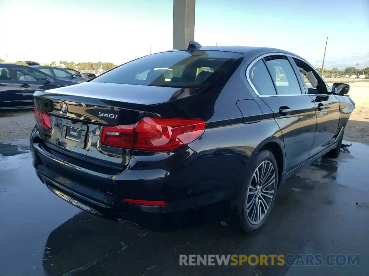 4 Photograph of a damaged car WBAJS1C05LWW63871 BMW 5 SERIES 2020