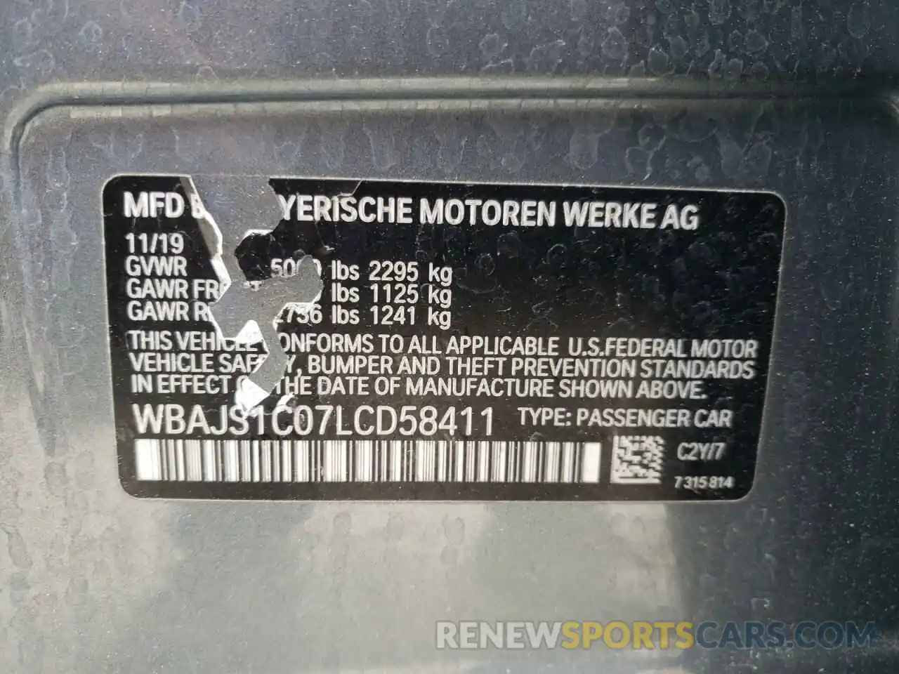12 Photograph of a damaged car WBAJS1C07LCD58411 BMW 5 SERIES 2020