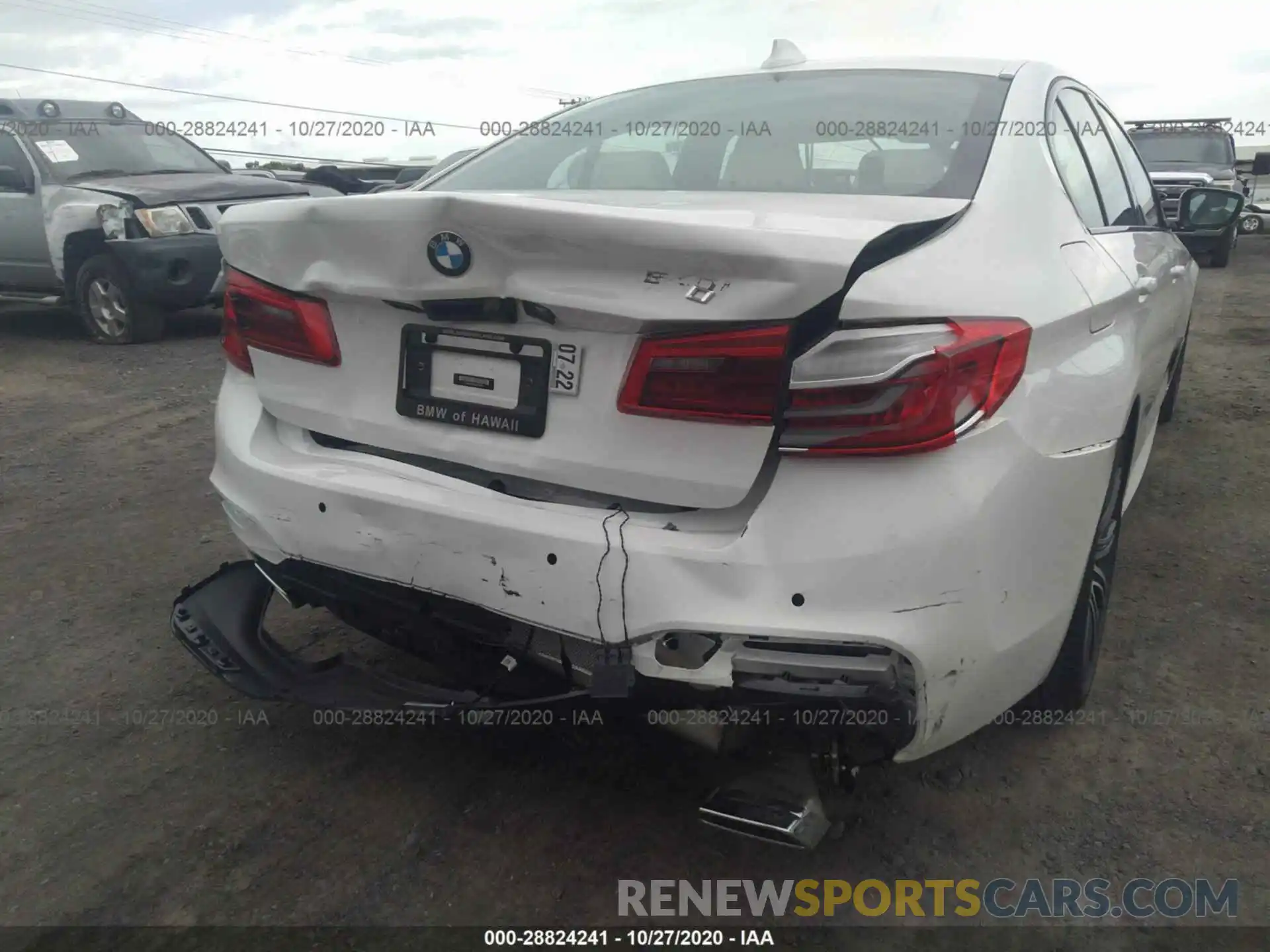 6 Фотография поврежденного автомобиля WBAJS1C0XLCE37443 BMW 5 SERIES 2020