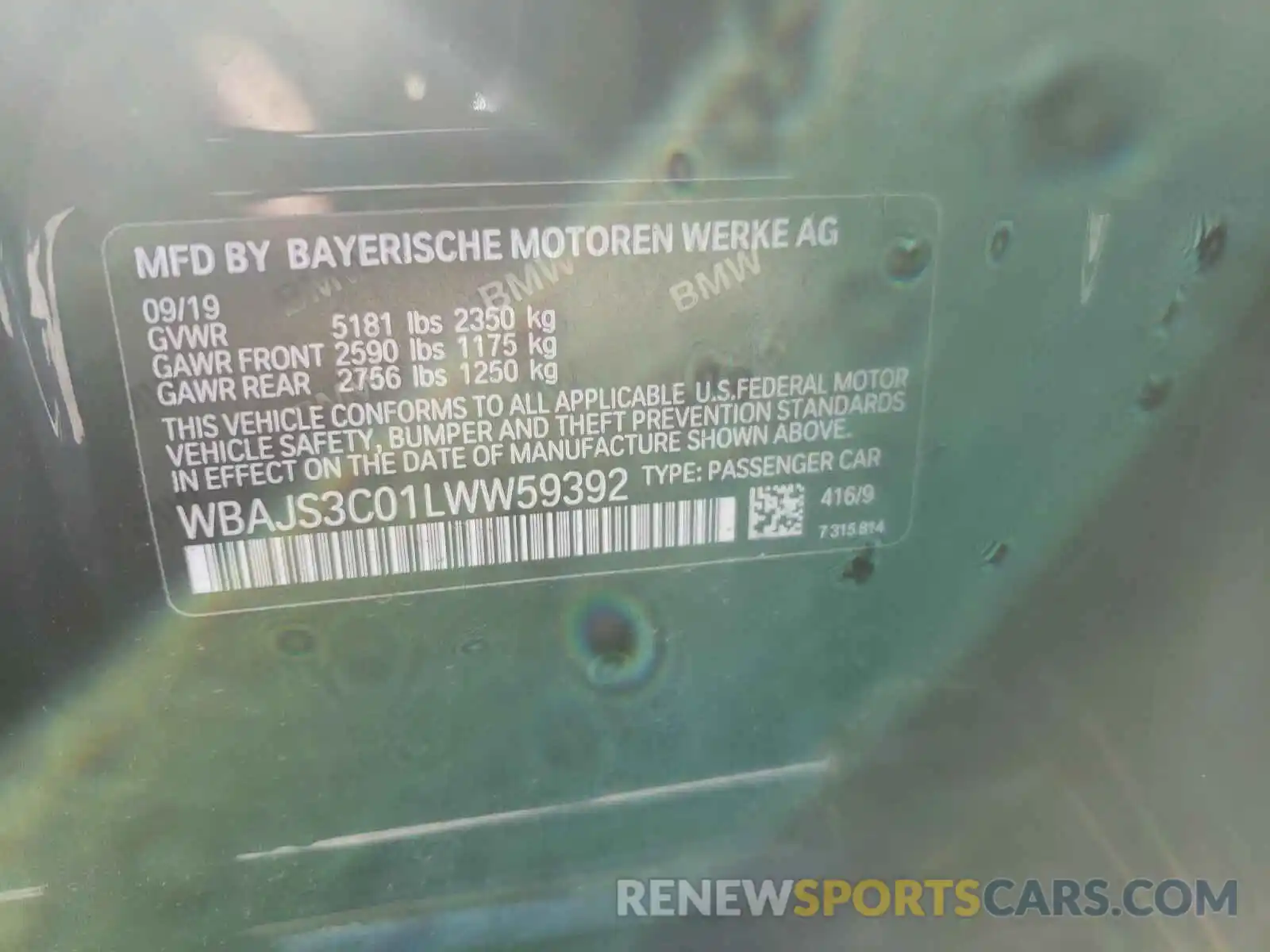 10 Photograph of a damaged car WBAJS3C01LWW59392 BMW 5 SERIES 2020