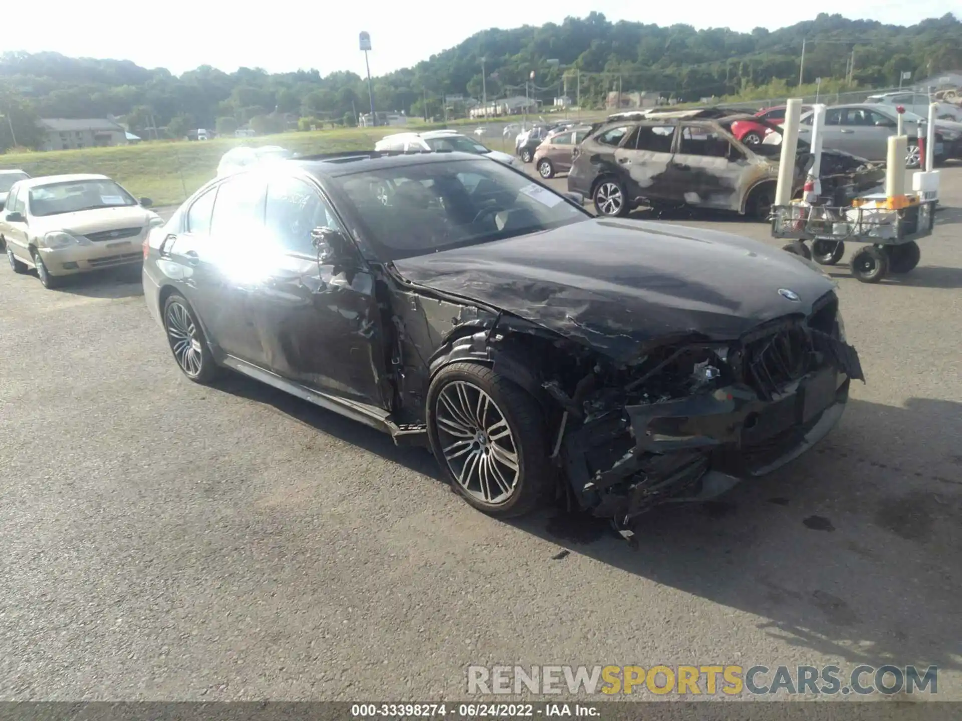 1 Photograph of a damaged car WBAJS3C05LCE02093 BMW 5 SERIES 2020