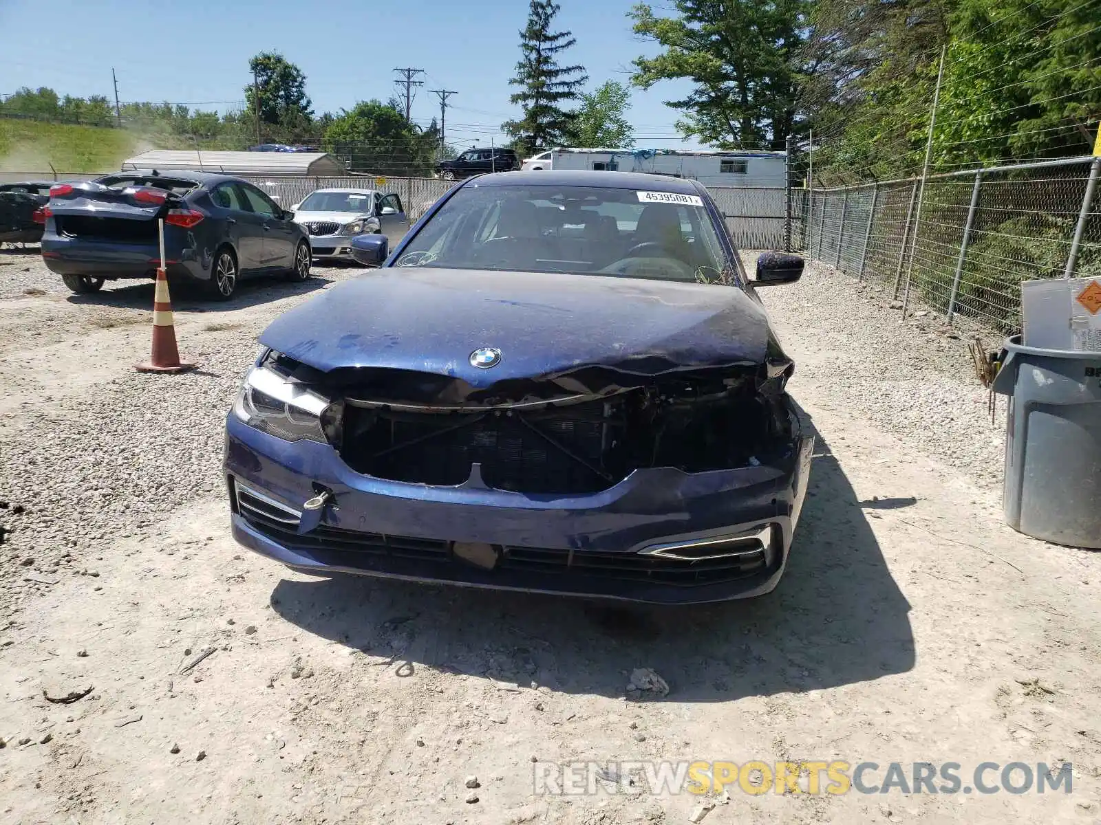 9 Фотография поврежденного автомобиля WBAJS3C06LWW69738 BMW 5 SERIES 2020