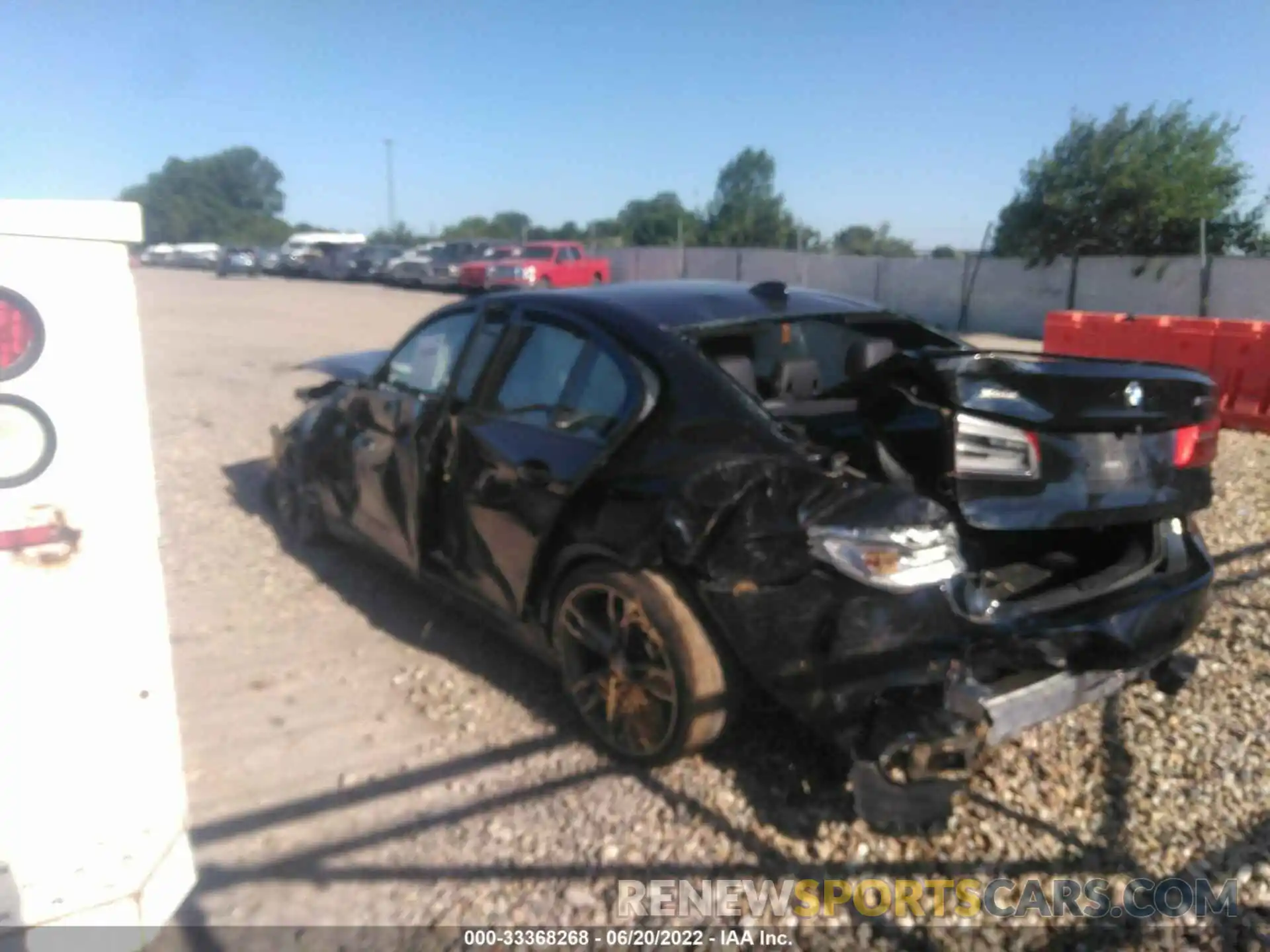 3 Photograph of a damaged car WBAJS7C04LCD87108 BMW 5 SERIES 2020