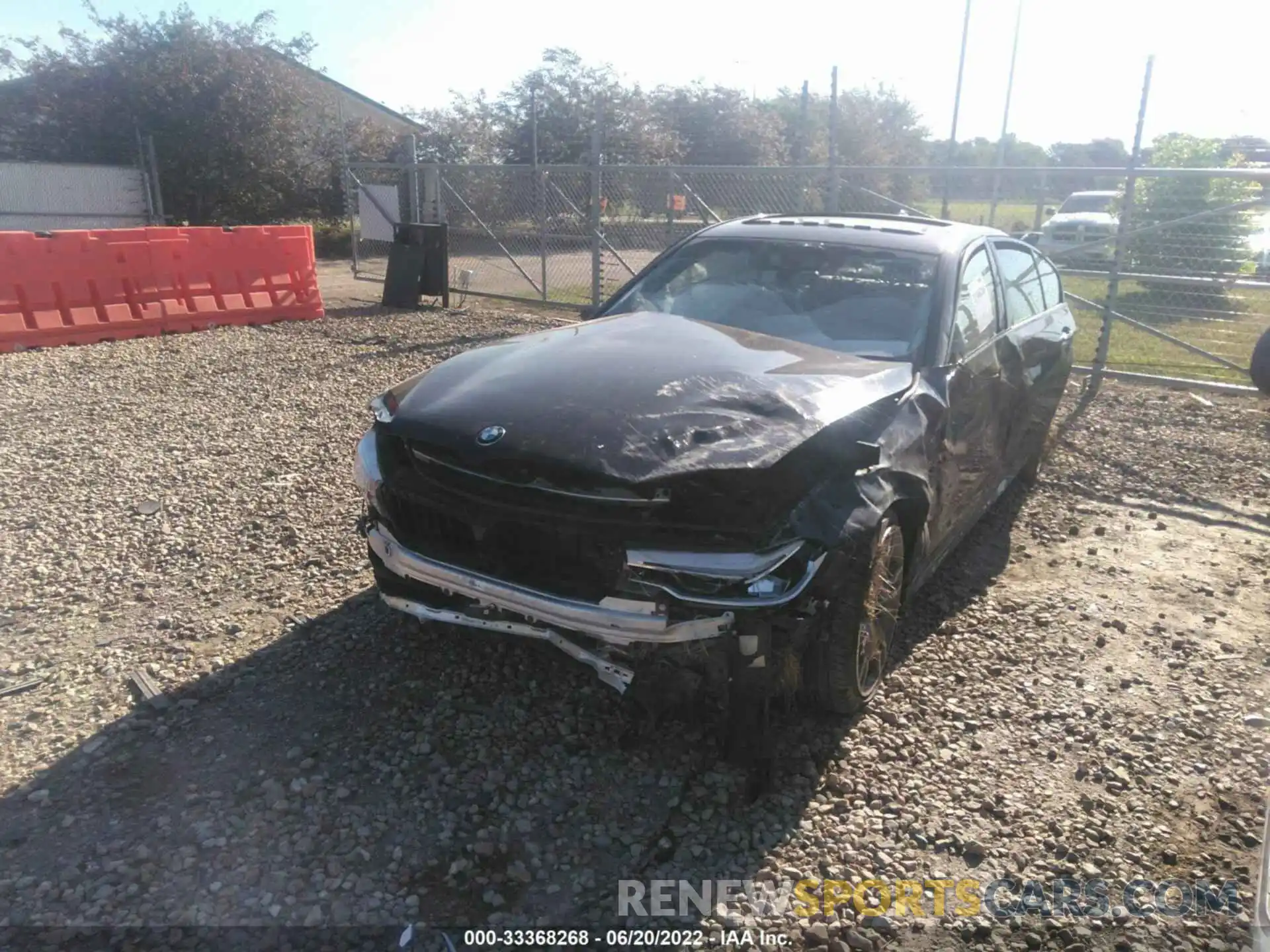 6 Photograph of a damaged car WBAJS7C04LCD87108 BMW 5 SERIES 2020