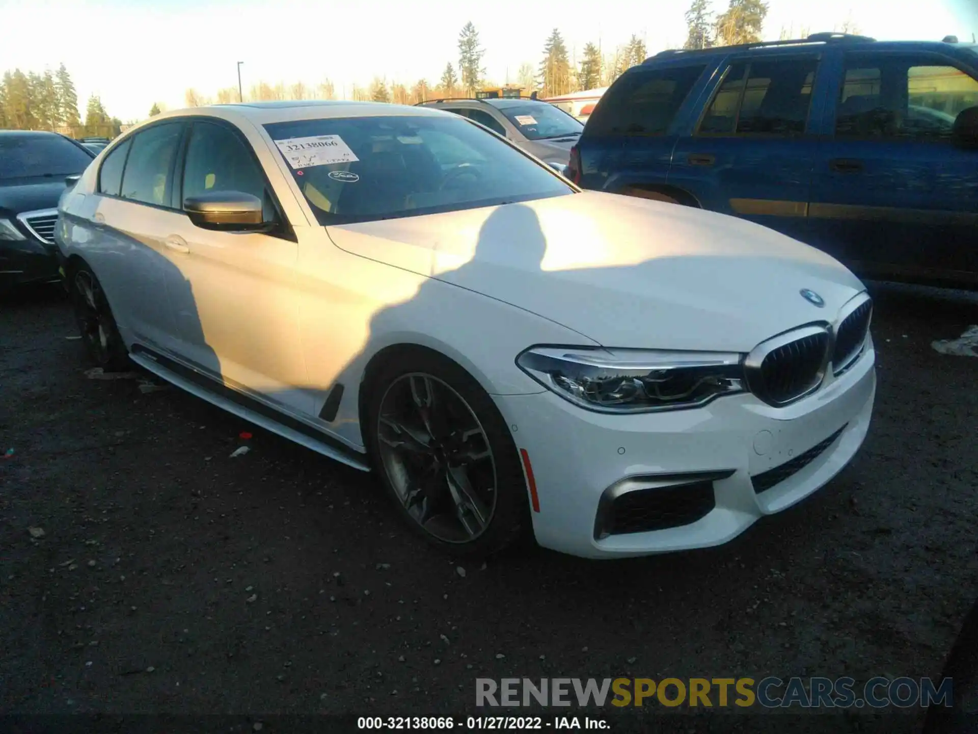 1 Photograph of a damaged car WBAJS7C07LCE37516 BMW 5 SERIES 2020